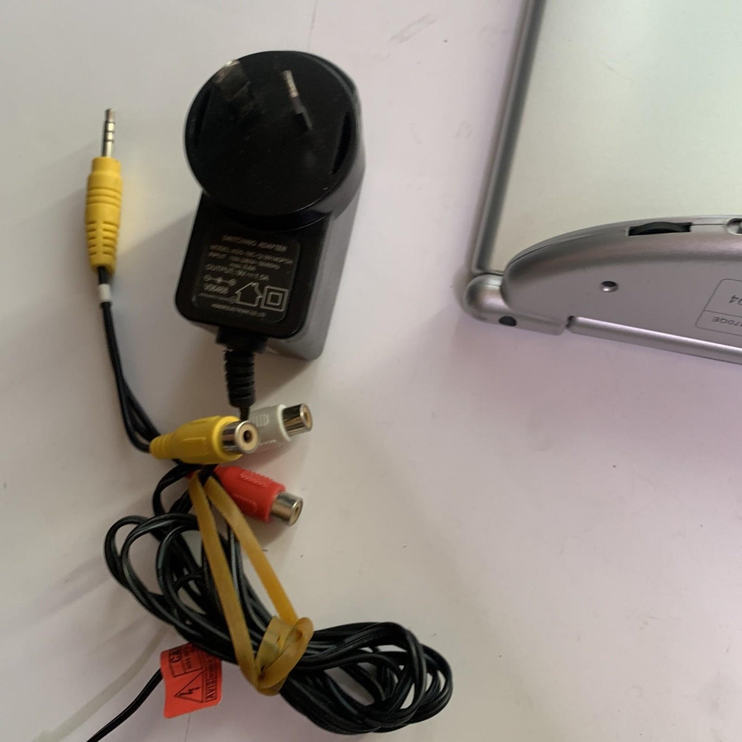 AWA 17cm LCD Monitor Composite RCA LCM70QE