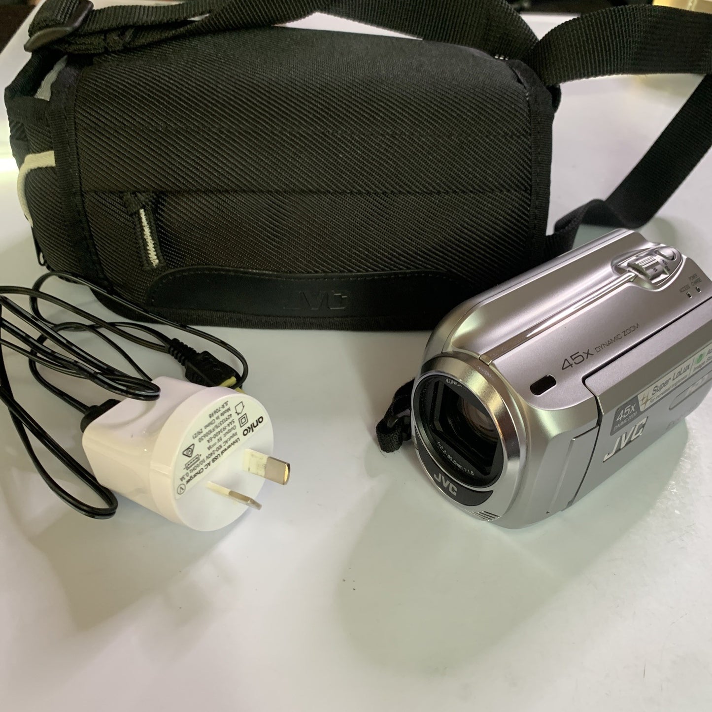 JVC Everio Camcorder 80GB HDD SD GZ-MG750SAA With Bag