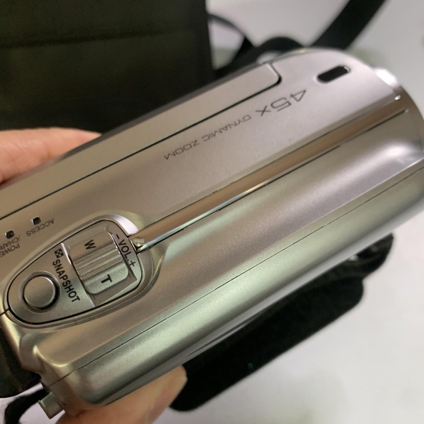 JVC Everio Camcorder 80GB HDD SD GZ-MG750SAA With Bag