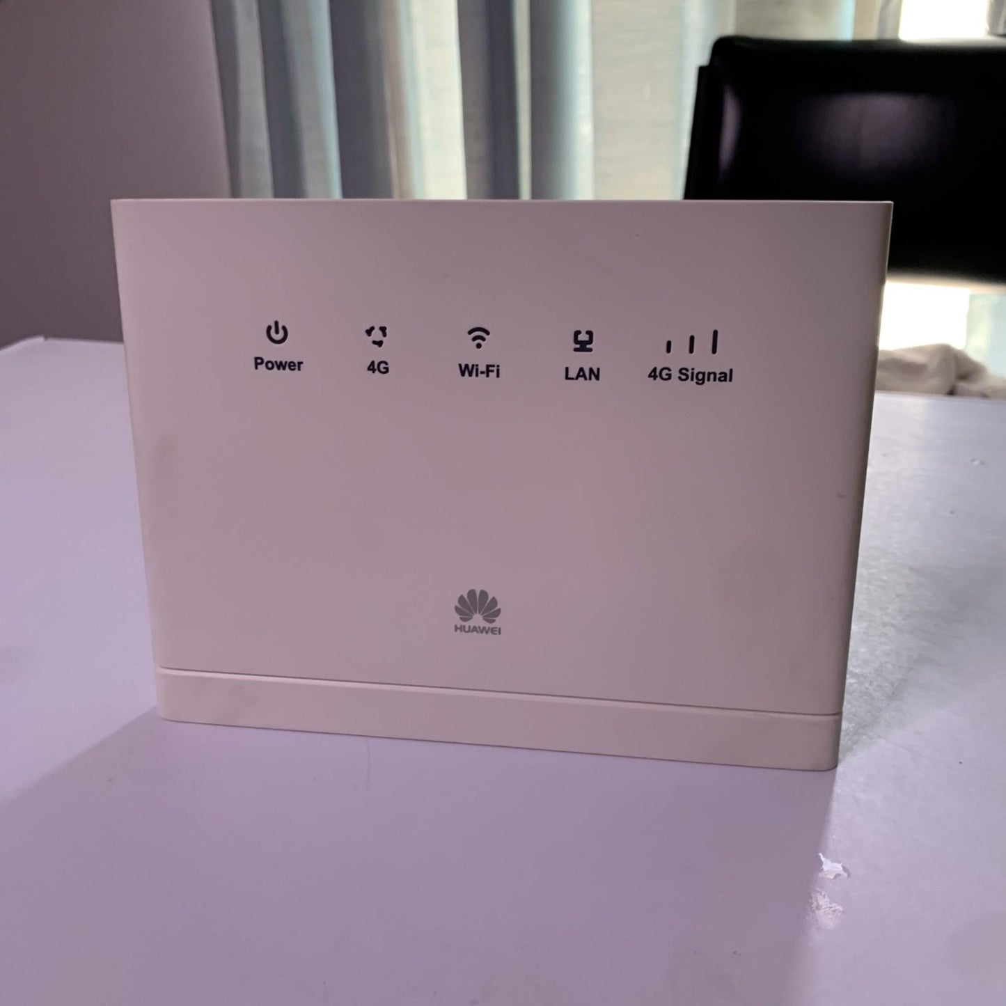 Huawei 8315s-607 4G Wireless WiFi Modem Router Unlocked