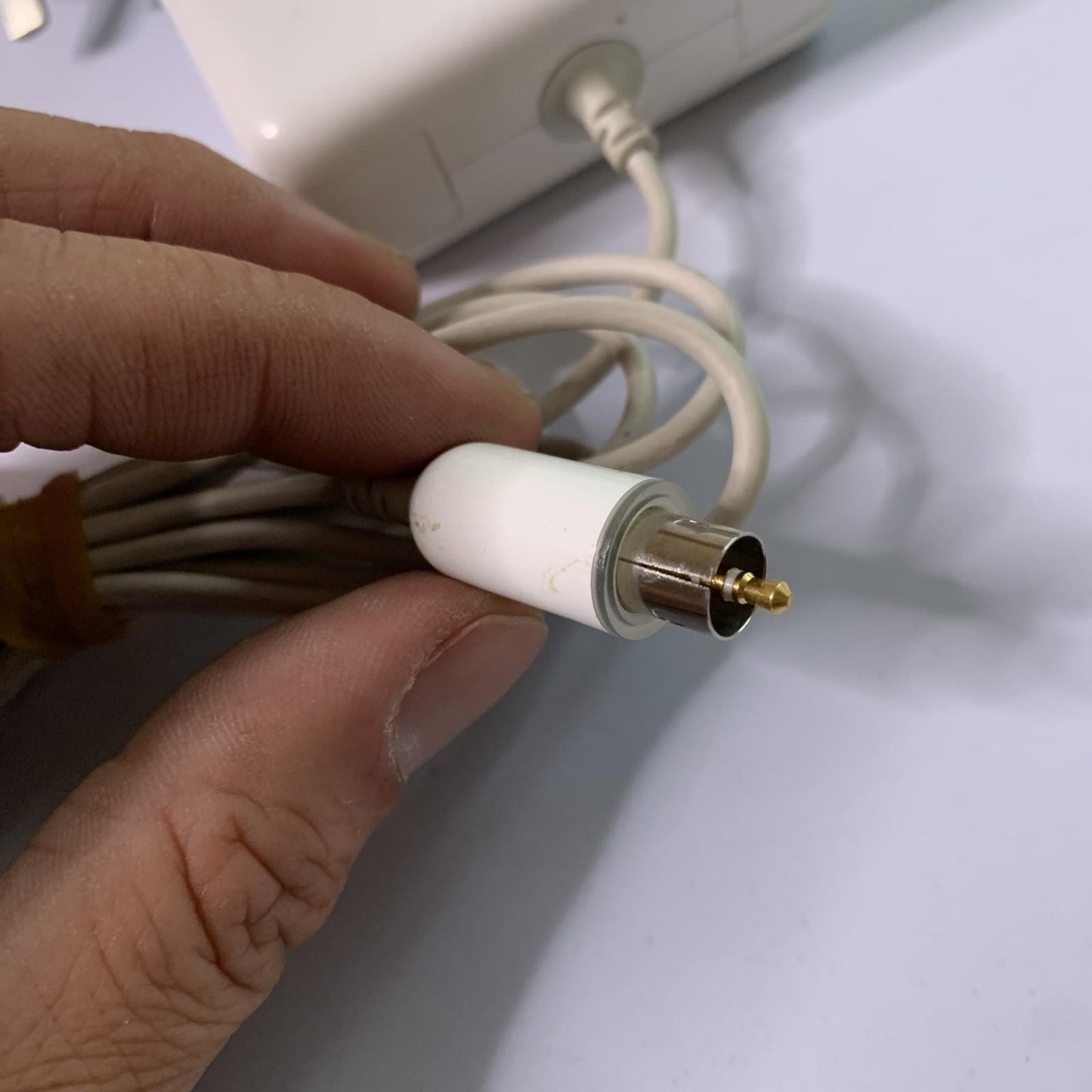 Genuine Apple G4 iBook Powerbook Laptop Power Supply 45W A1036 AC Adapter