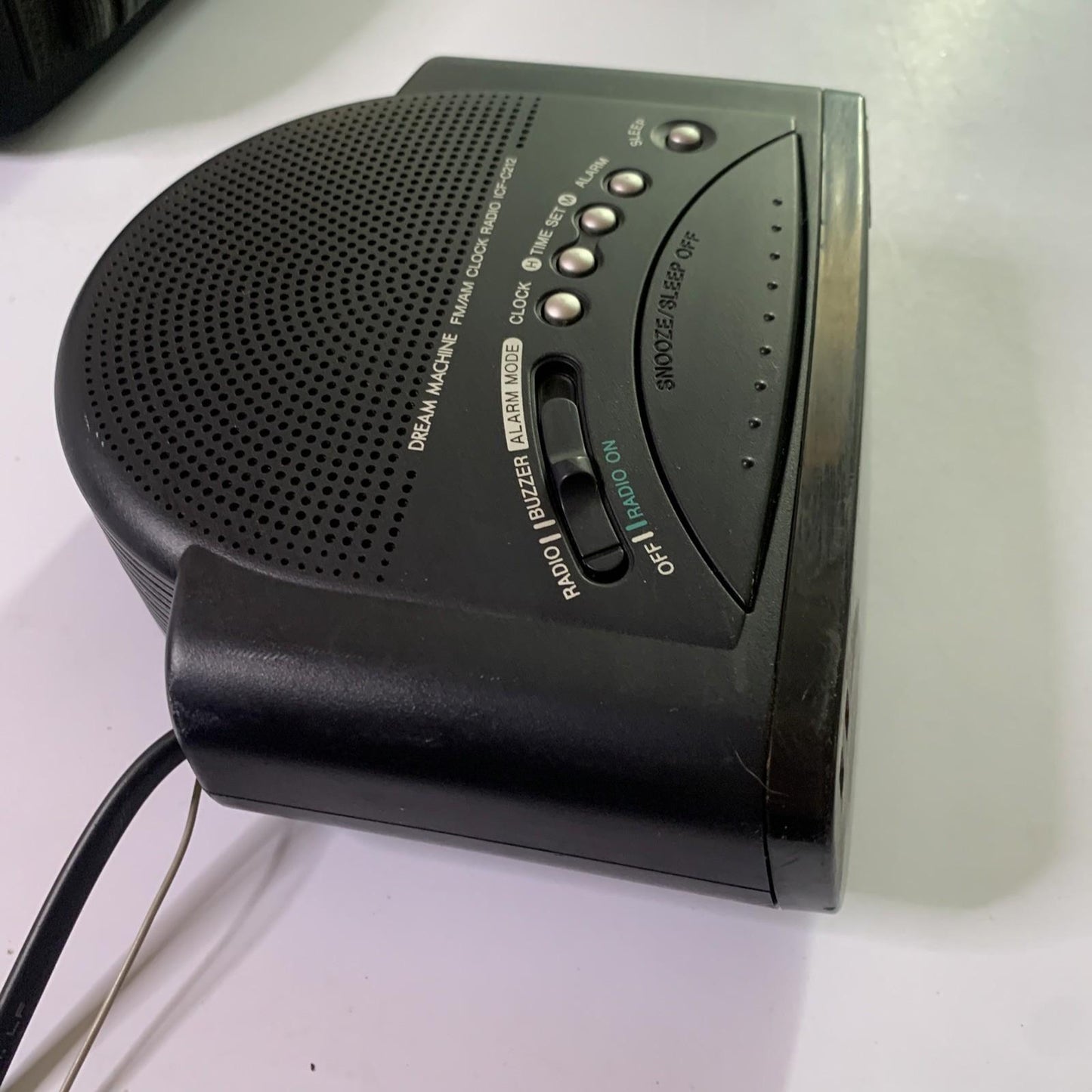 Sony Dream Machine Alarm Clock AM/FM Radio ICF-C212