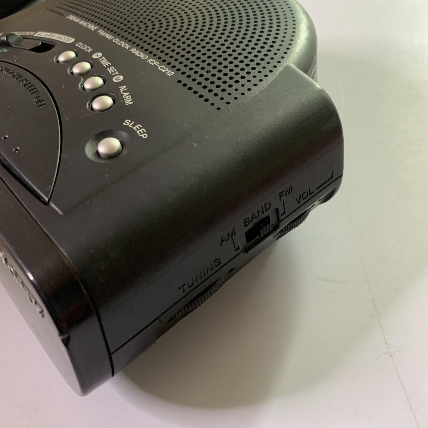 Sony Dream Machine Alarm Clock AM/FM Radio ICF-C212