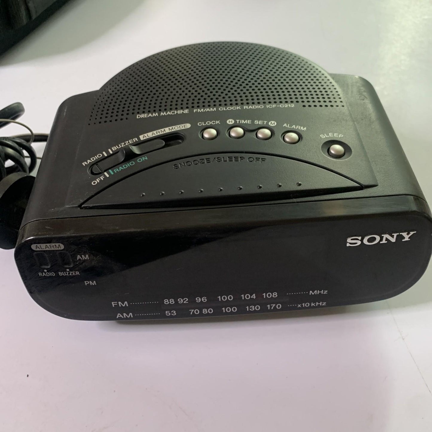 Sony Dream Machine Alarm Clock AM/FM Radio ICF-C212