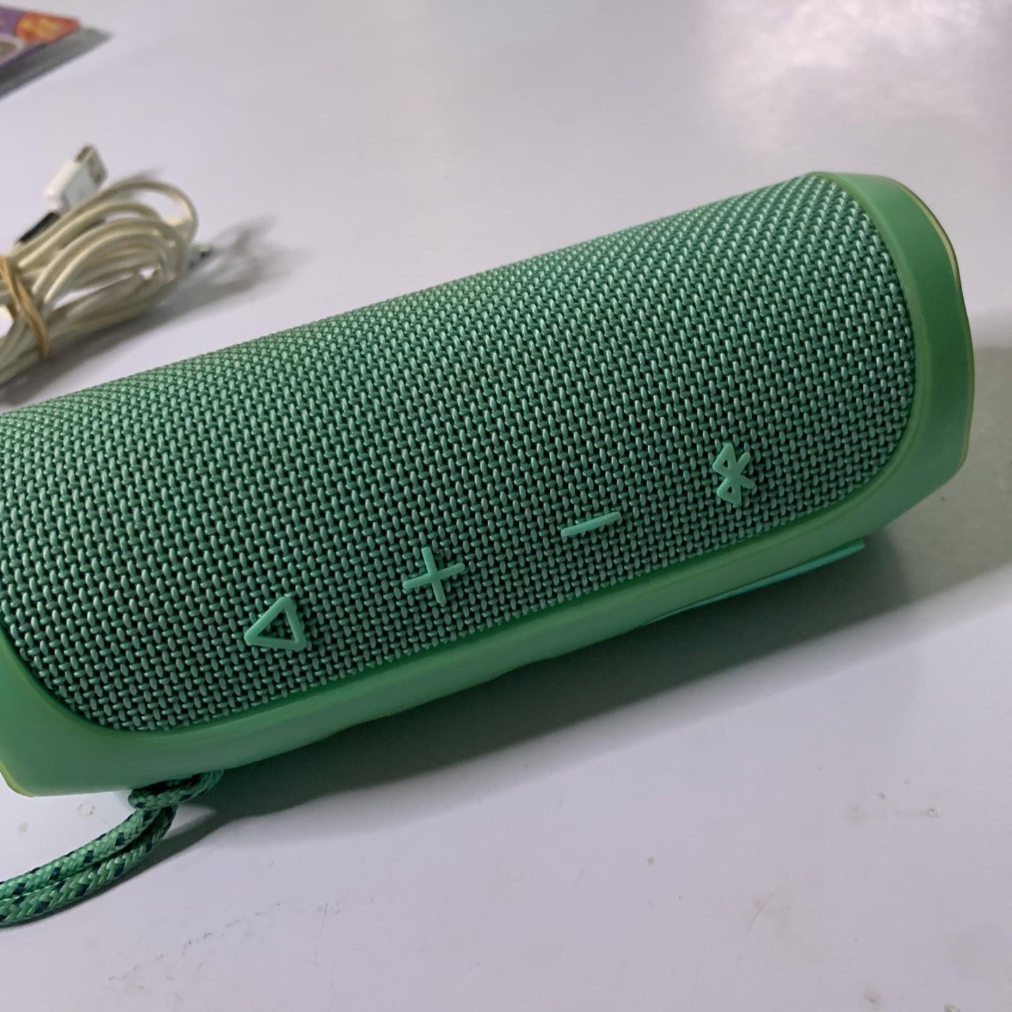 JBL Flip 4 Portable Bluetooth Speaker Waterproof Green