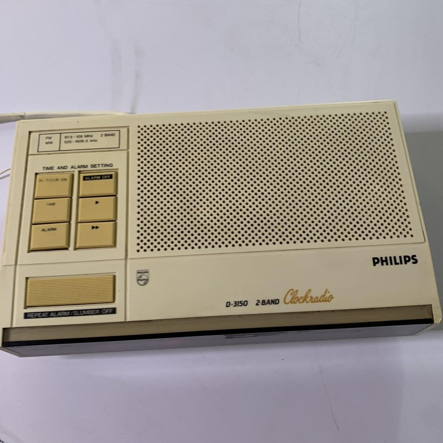 Philips D-3150 Snooze Alarm Clock Radio Vintage Retro