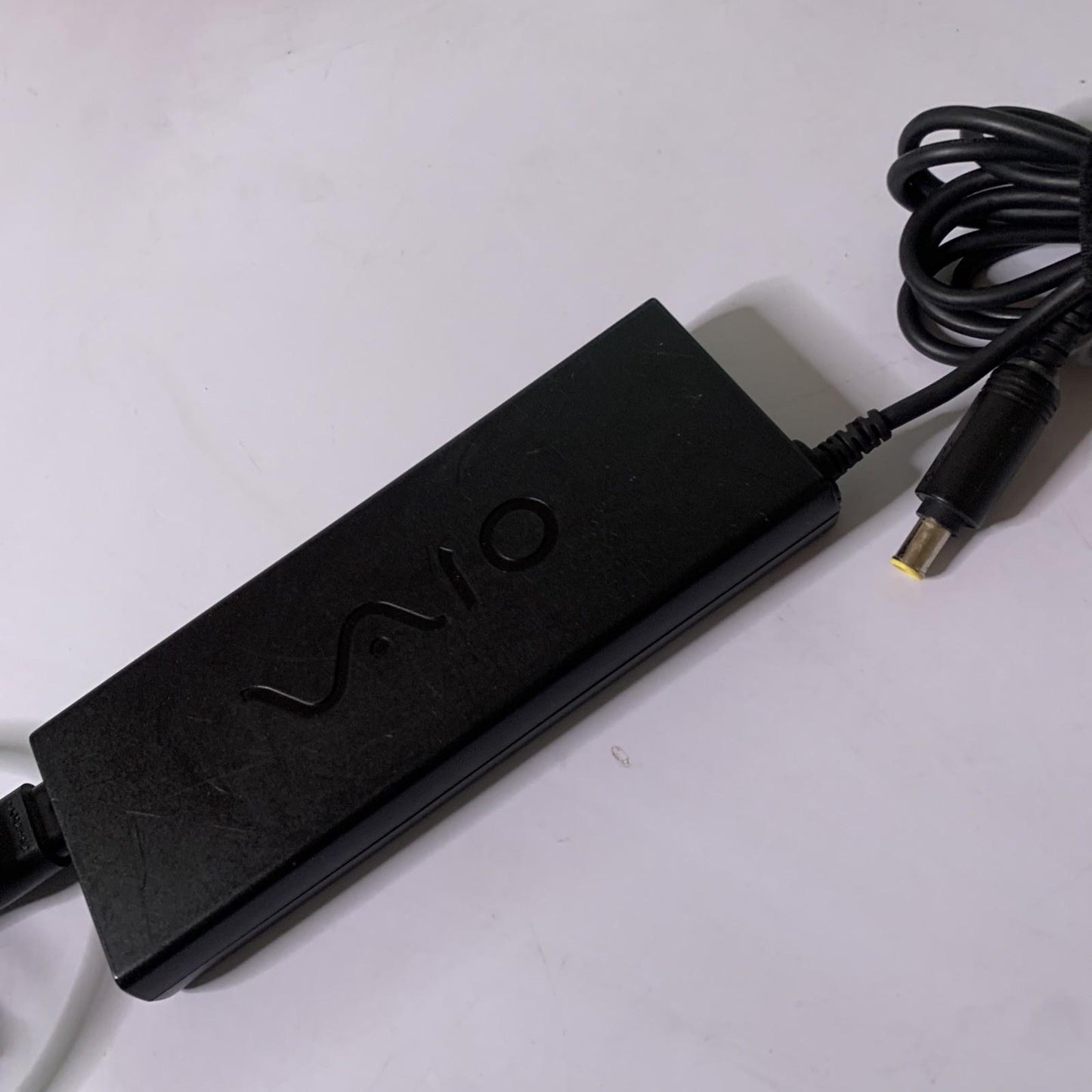 Genuine Sony VAIO Laptop Charger PCGA-AC16V6 16V 4A Power Supply