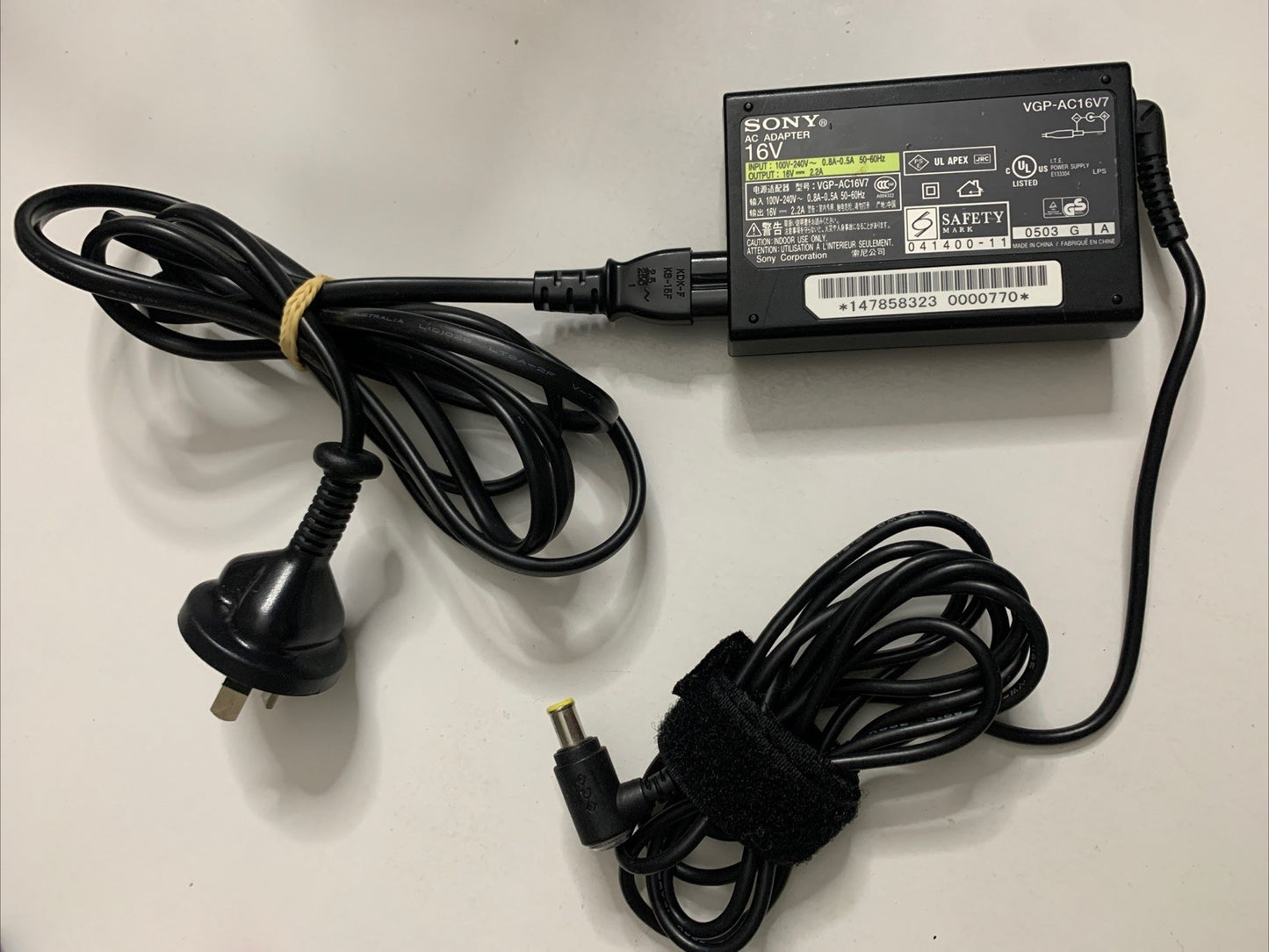 Genuine Sony VAIO Laptop Charger VGP-AC16V7 Power Supply 16V 2.2A