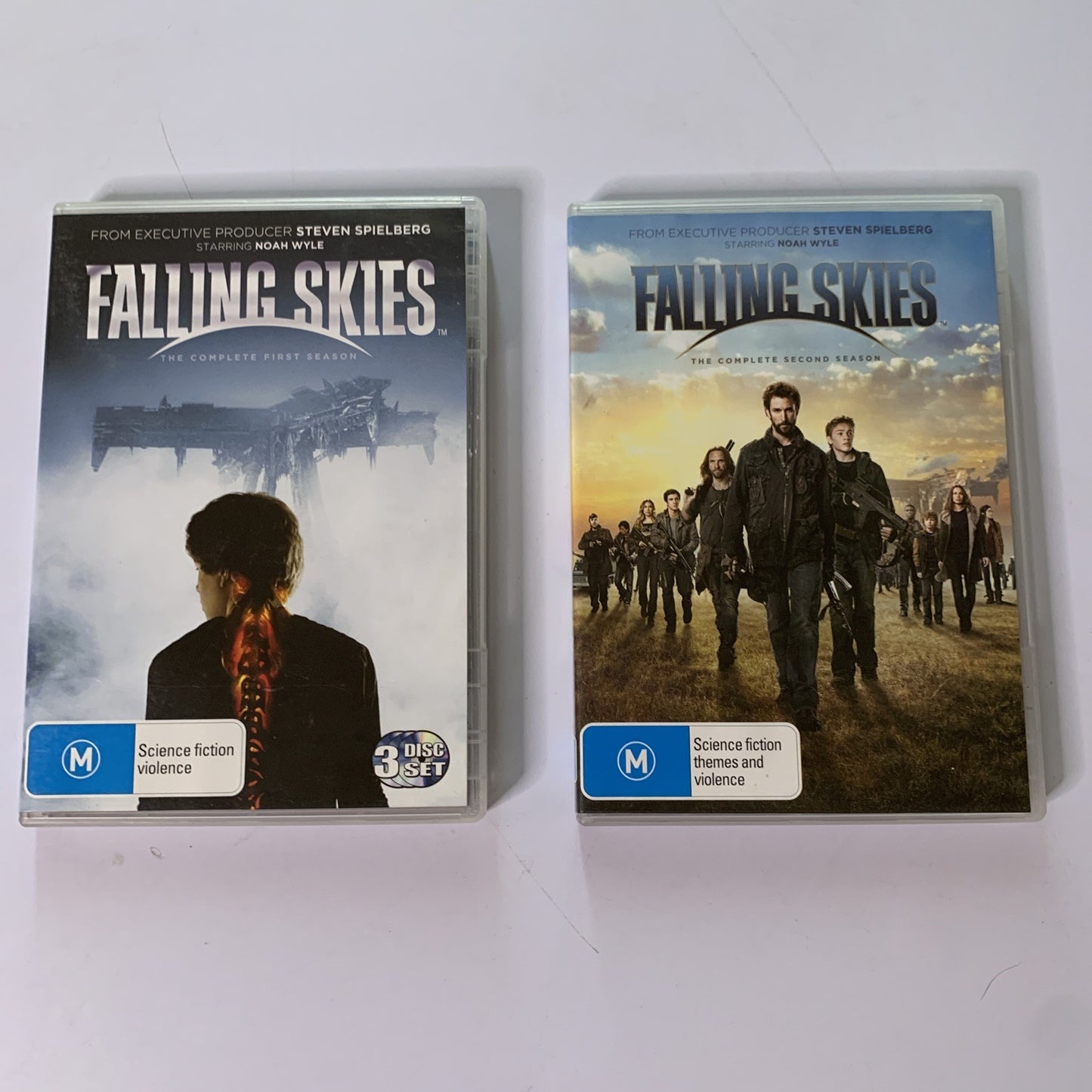Falling Skies : Season 1 & 2 (DVD, 2011, 6-Discs) Region 4