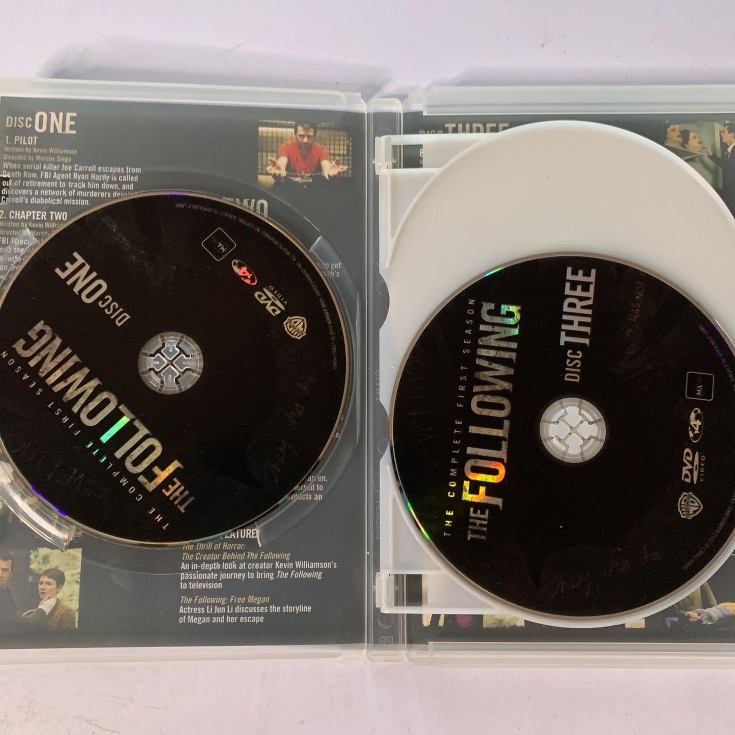 The Following : Season 1 Uncut Version (DVD, 2013, 4-Discs)  Region 4