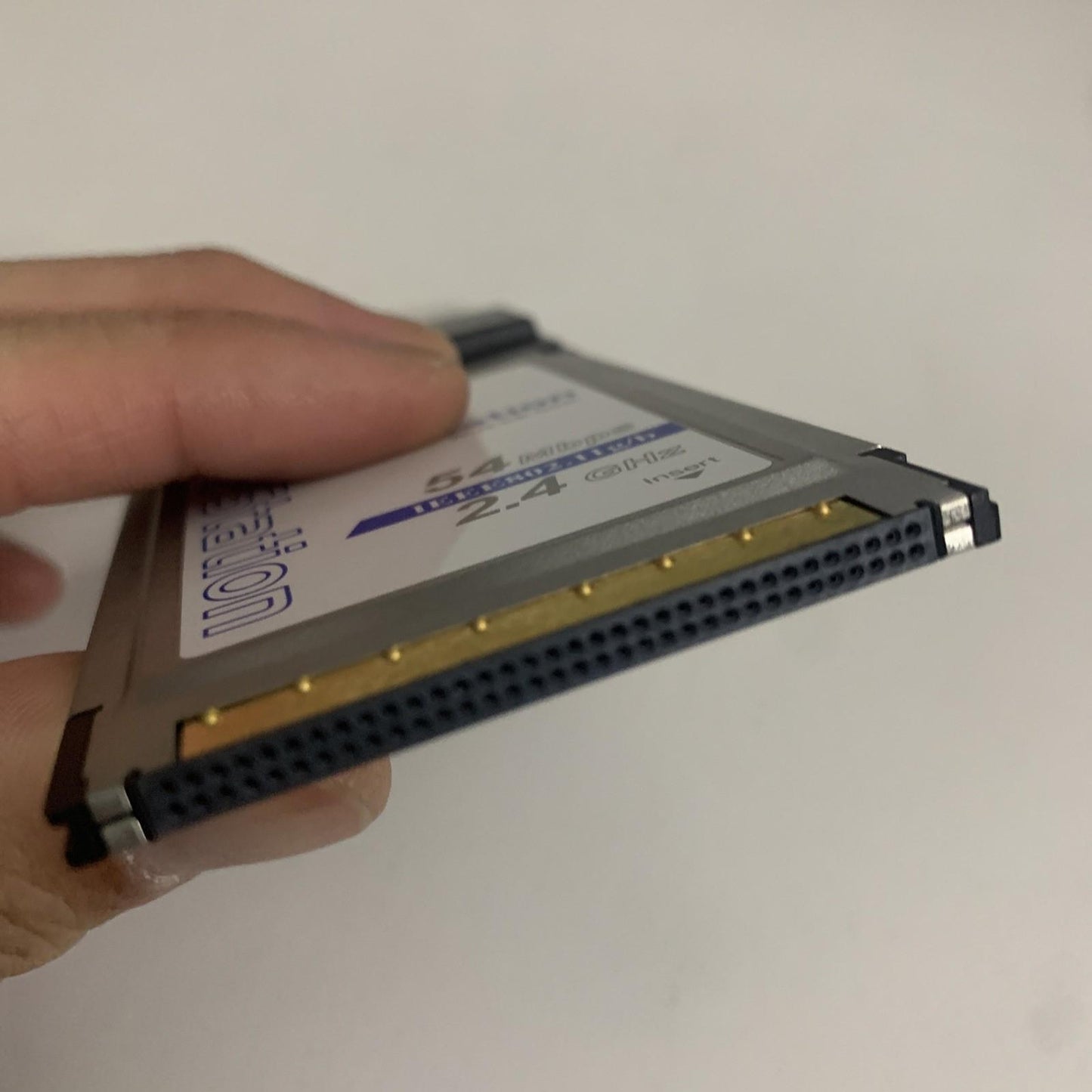 Buffalo AirStation Wireless WiFi LAN Card PCMCIA 54Mbps 2.4Ghz WLI2-CB-G54L