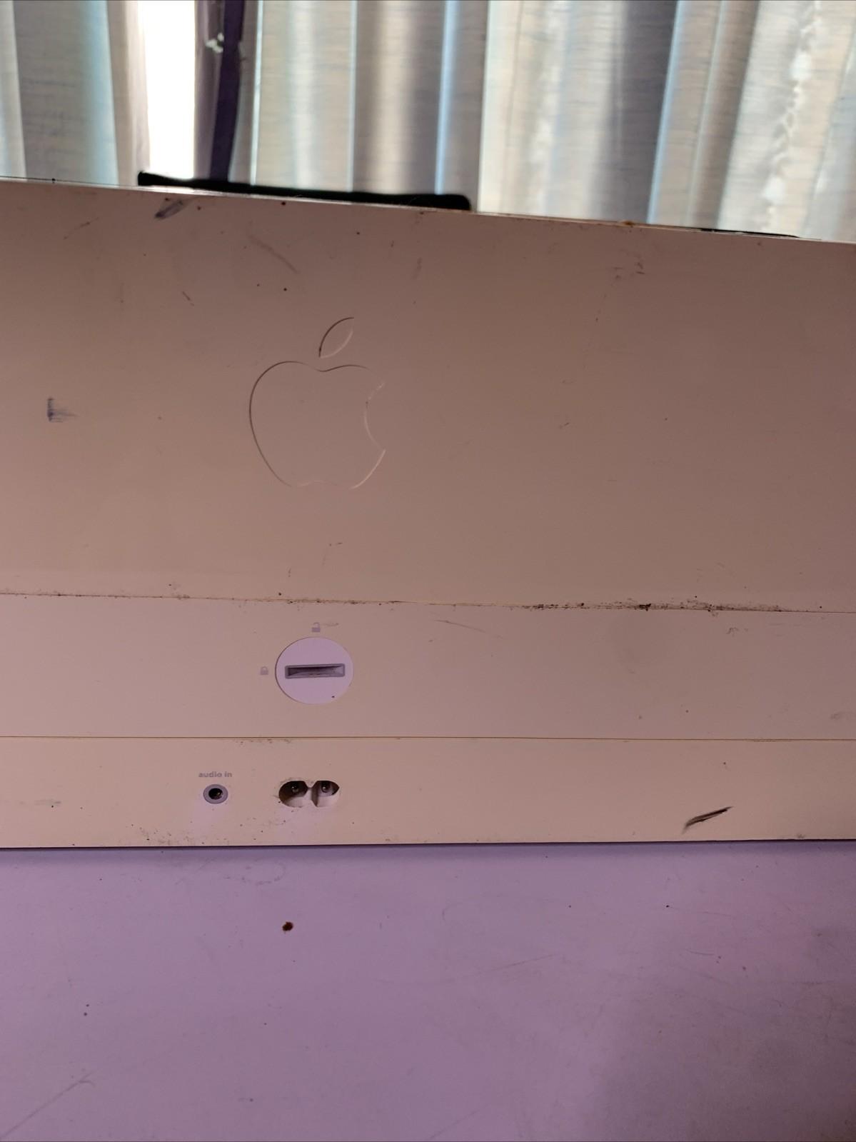 Apple iPod Dock Speaker System *Doesn't Turn On For Parts Or Repair