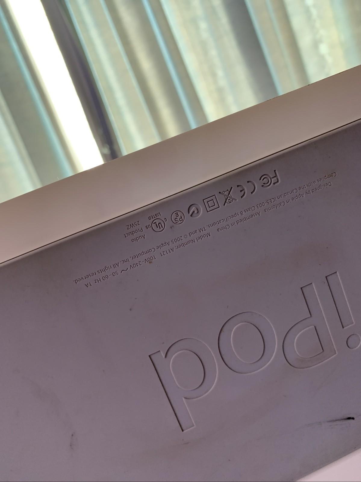 Apple iPod Dock Speaker System *Doesn't Turn On For Parts Or Repair