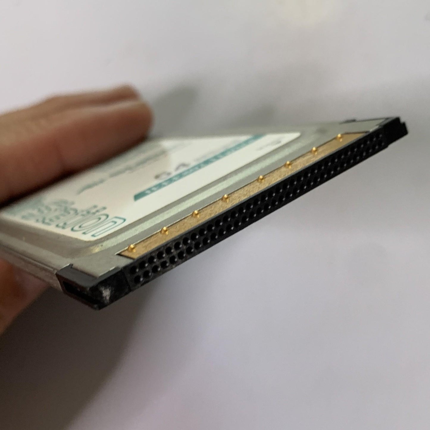 Buffalo AirStation Wireless WiFi 54 Mbps PCMCIA Laptop PC Card WLI-CB-AMG54