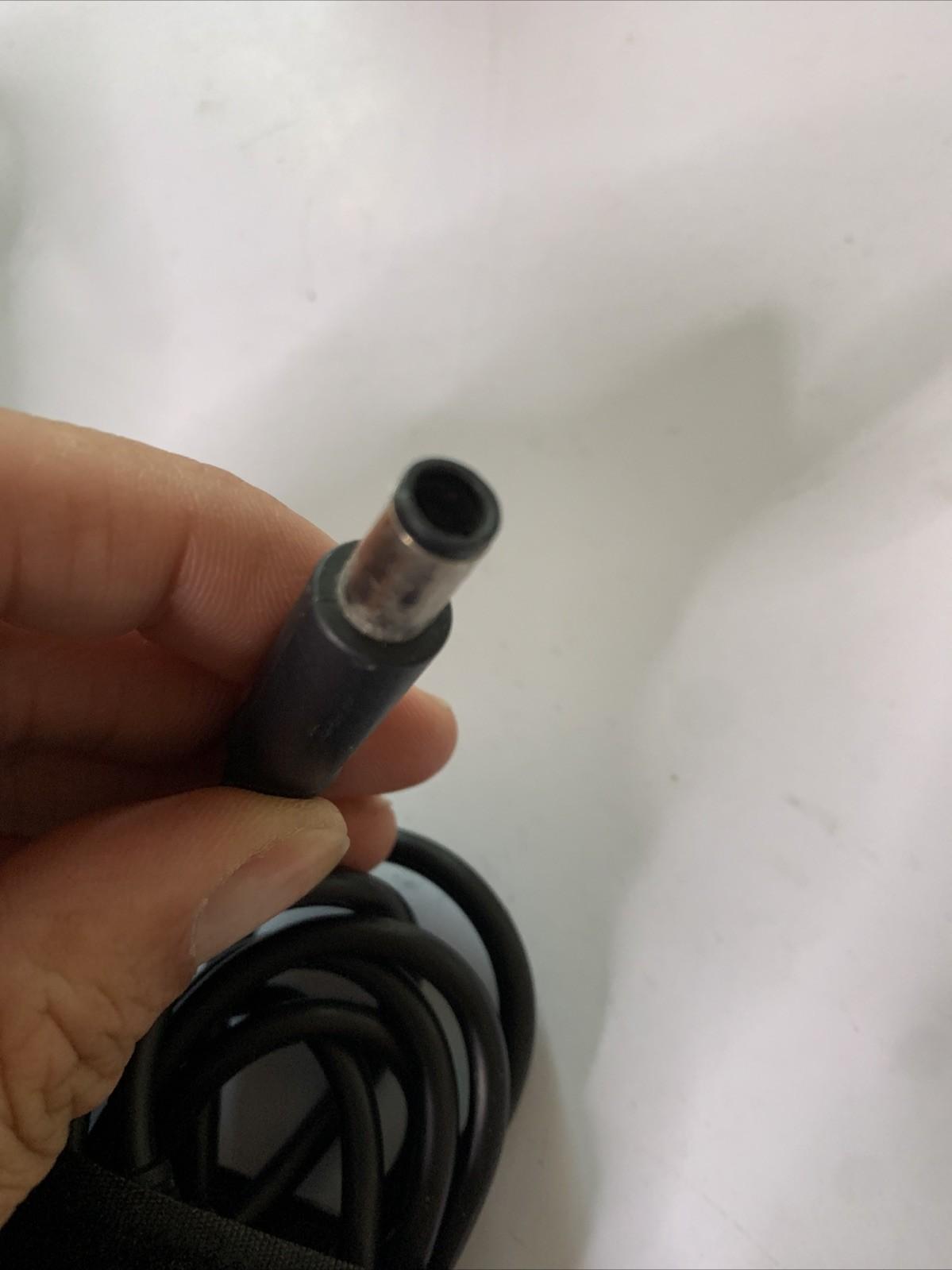 Genuine Dell LA65NS2-01 Laptop Power Supply Charger 19.5V 3.34a