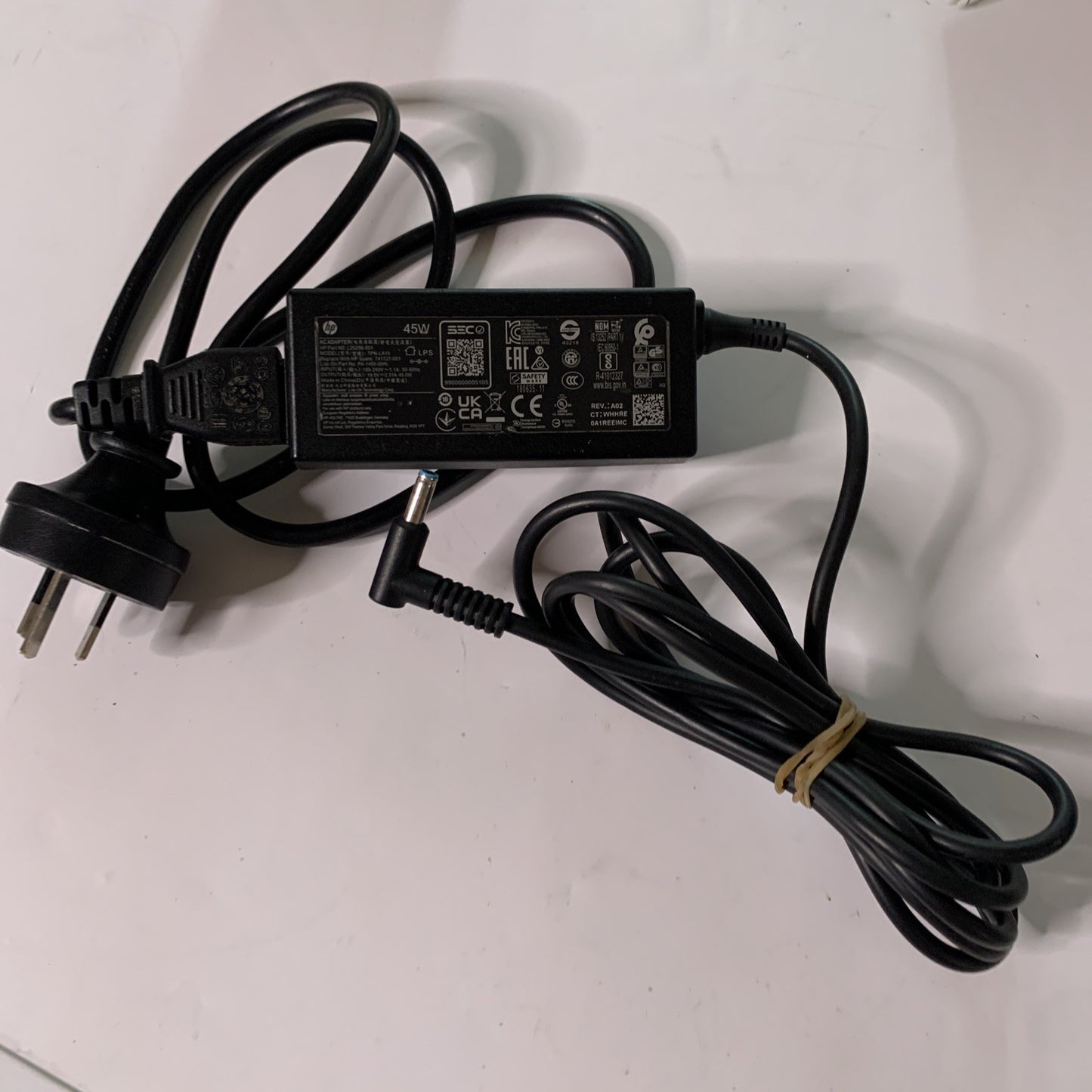 Genuine HP TPN-LA15 Laptop Power Supply Charger 19.5V 2.31A 45W Blue-Tip