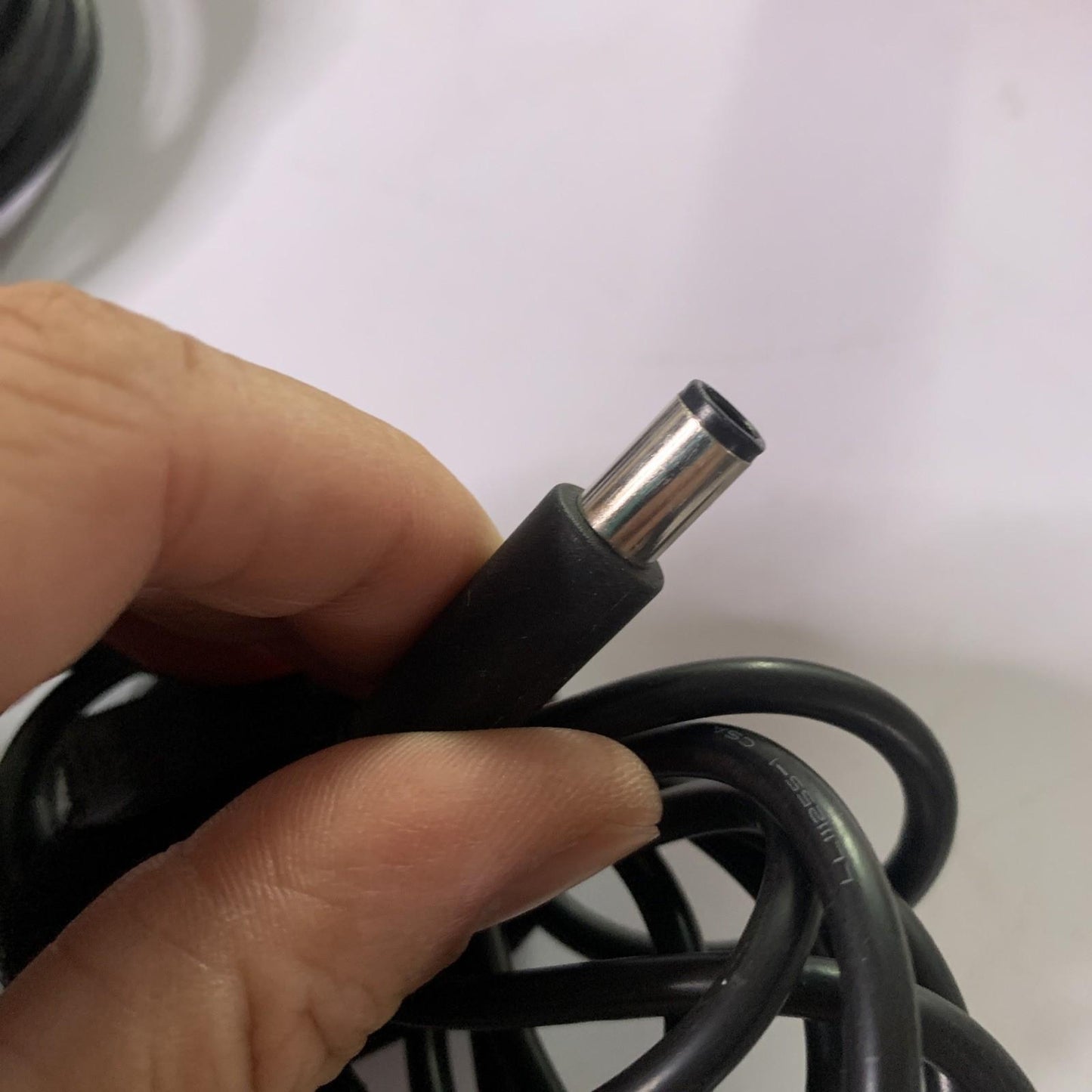 Genuine HP Laptop Power Supply Charger 519329-003 18.5V 3.5A PPP009D