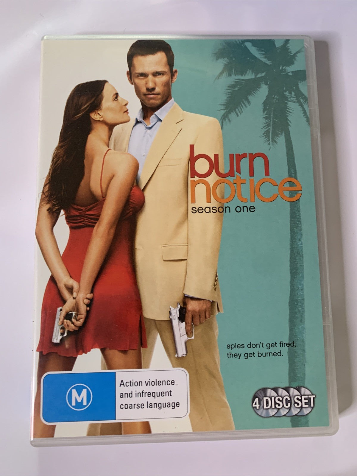 Burn Notice : The Complete Season 1 (DVD, 2007, 4-Discs) Region 4