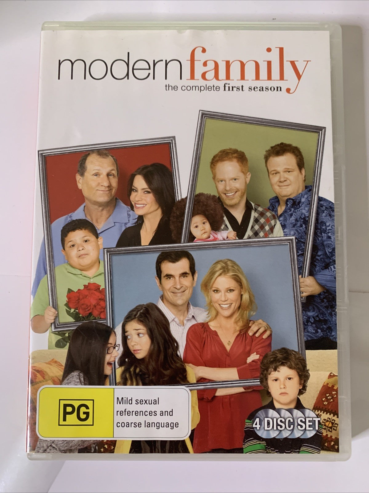 Modern Family : Season 1 (DVD, 2009, 4-Disc) Region 4