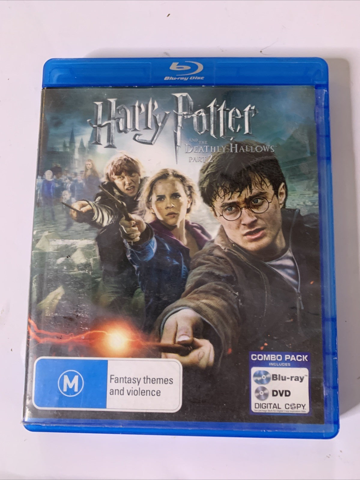 Harry Potter and the Deathly Hallows : Part 2 (Blu-ray + DVD, 3-Disc) Region B