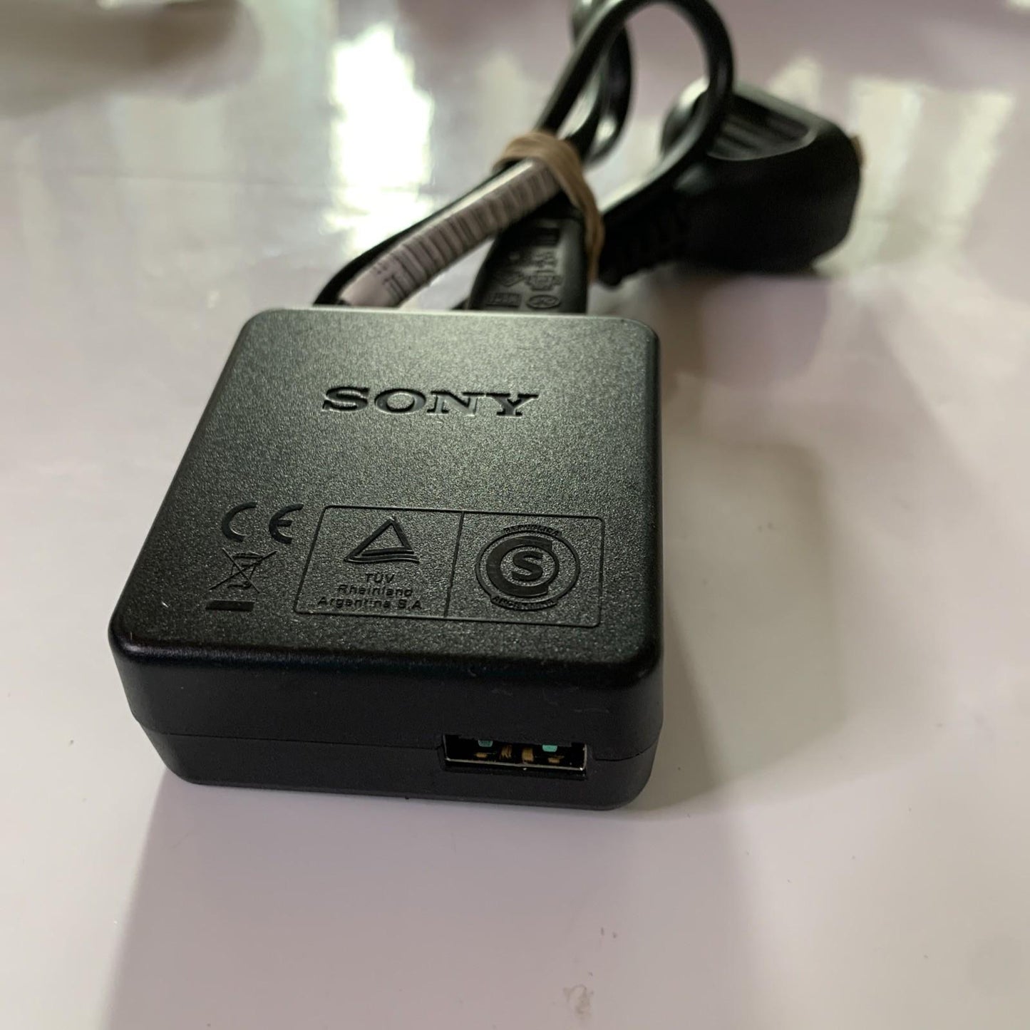 Genuine Sony AC-UB10 Charger 5V 0.5A Power Supply
