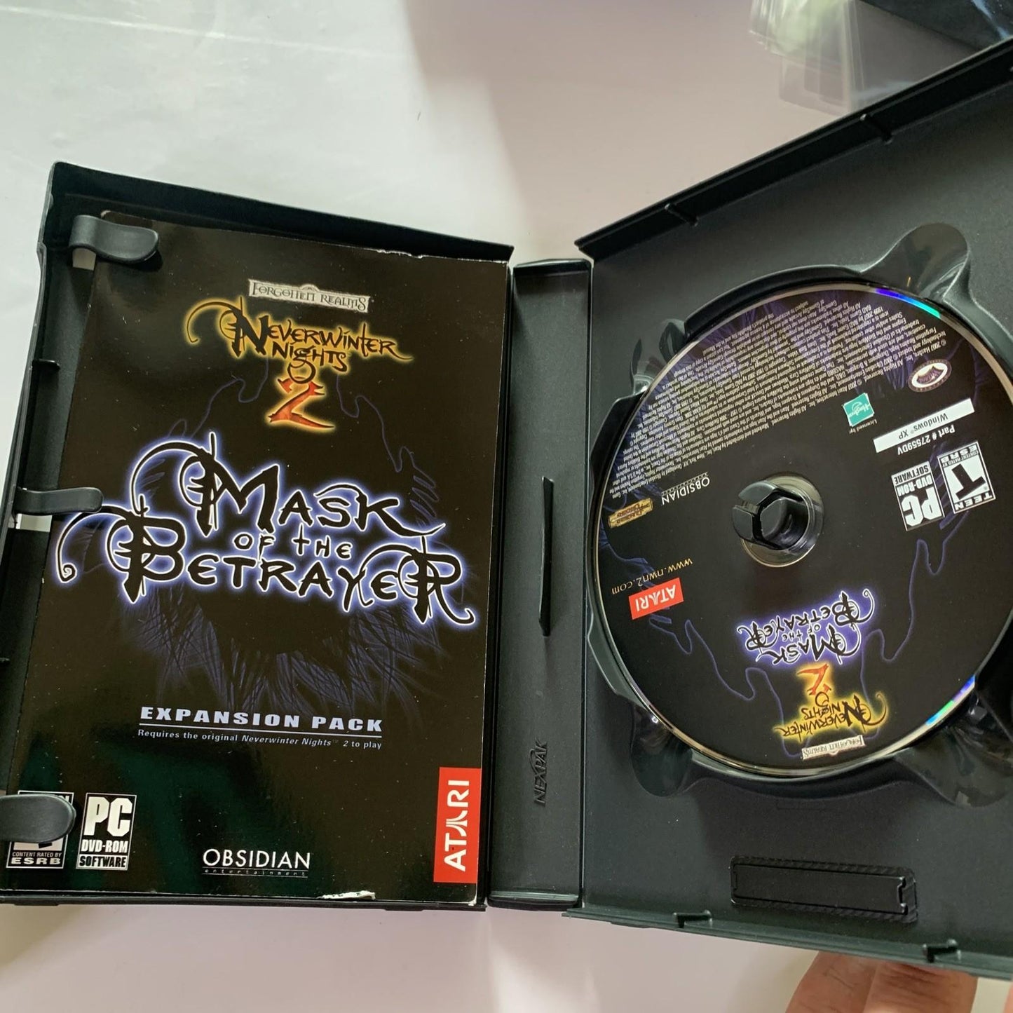 Neverwinter Nights 2: Forgotten Realms + Expansion PC DVD Windows Game