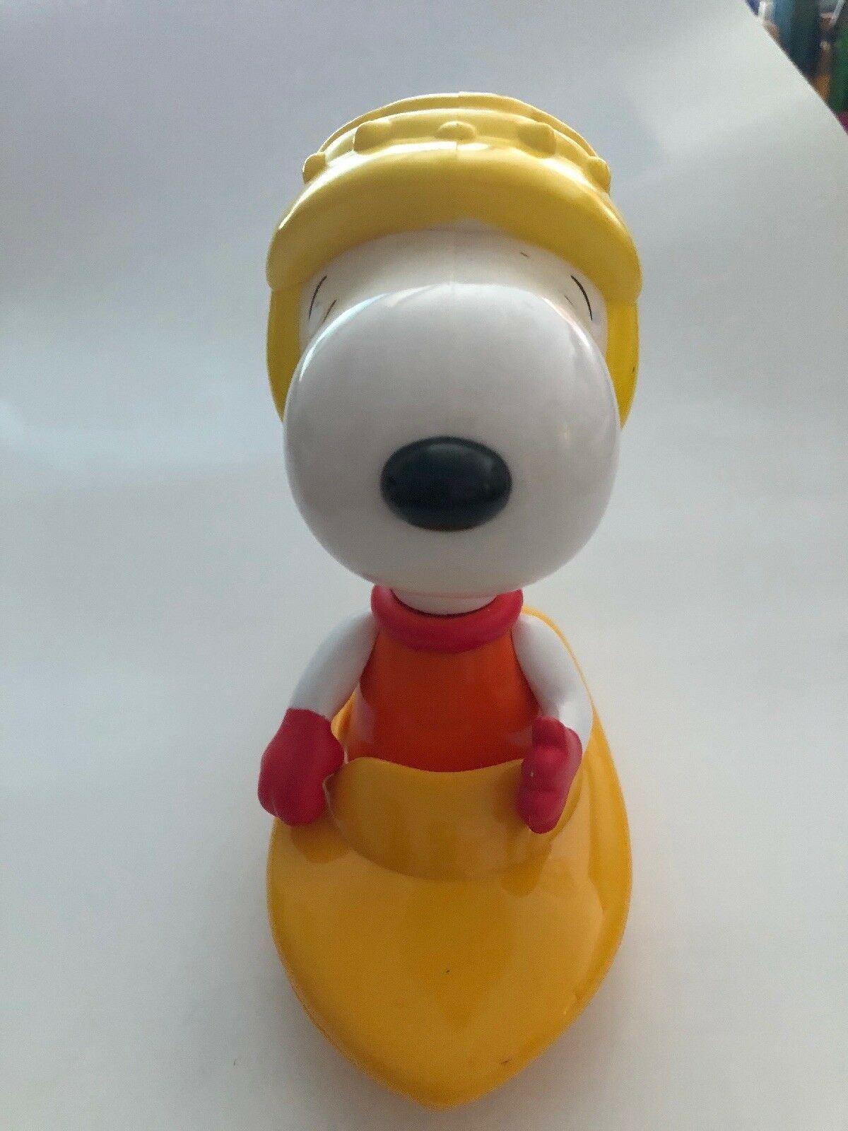 Peanuts Snoopy Canoe Boat Genuine McDonald's Happy Meal Toy