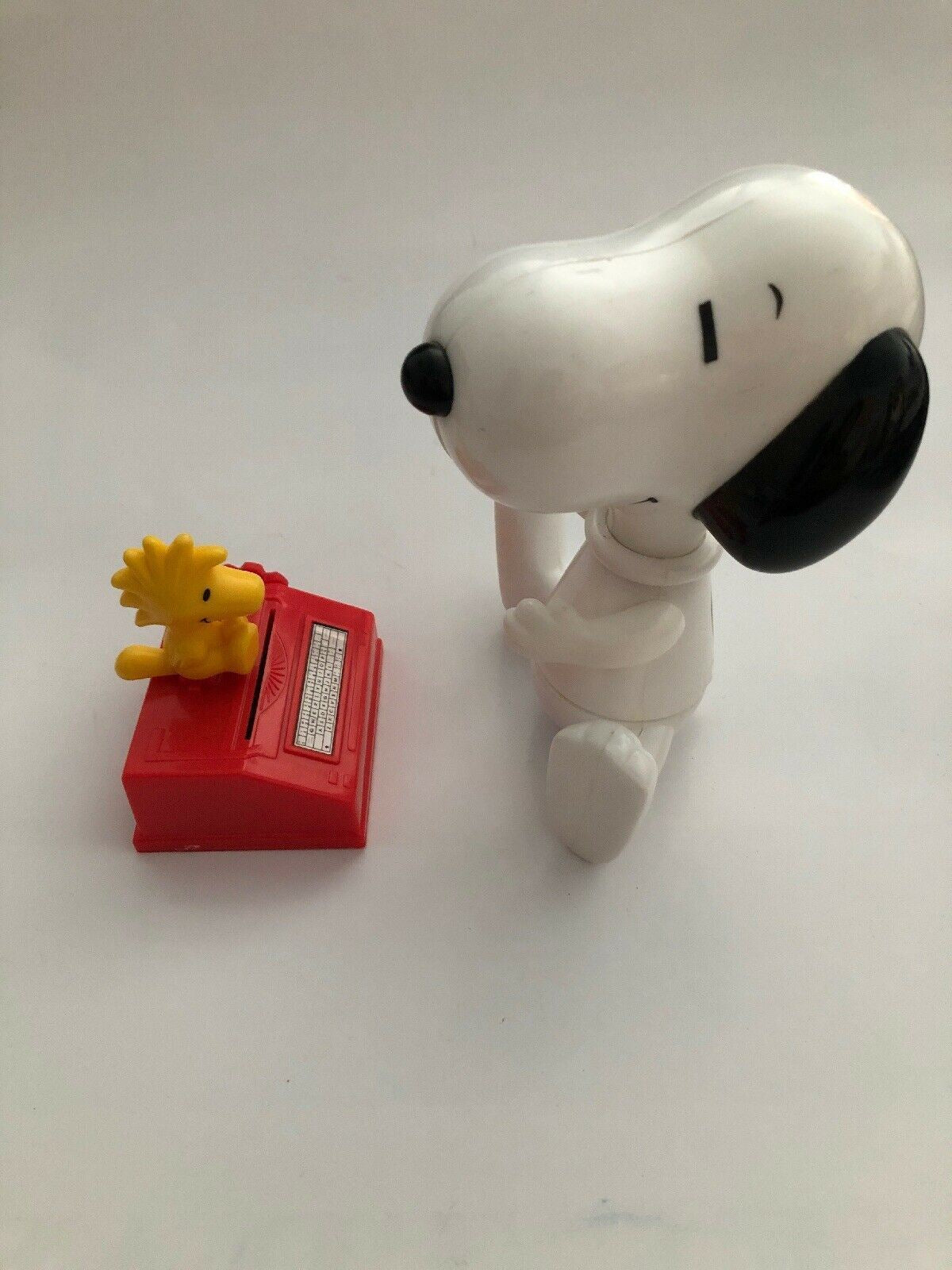 SNOOPY WOODSTOCK TYPEWRITER Genuine Official MCDONALD'S Peanuts Toy Figurine