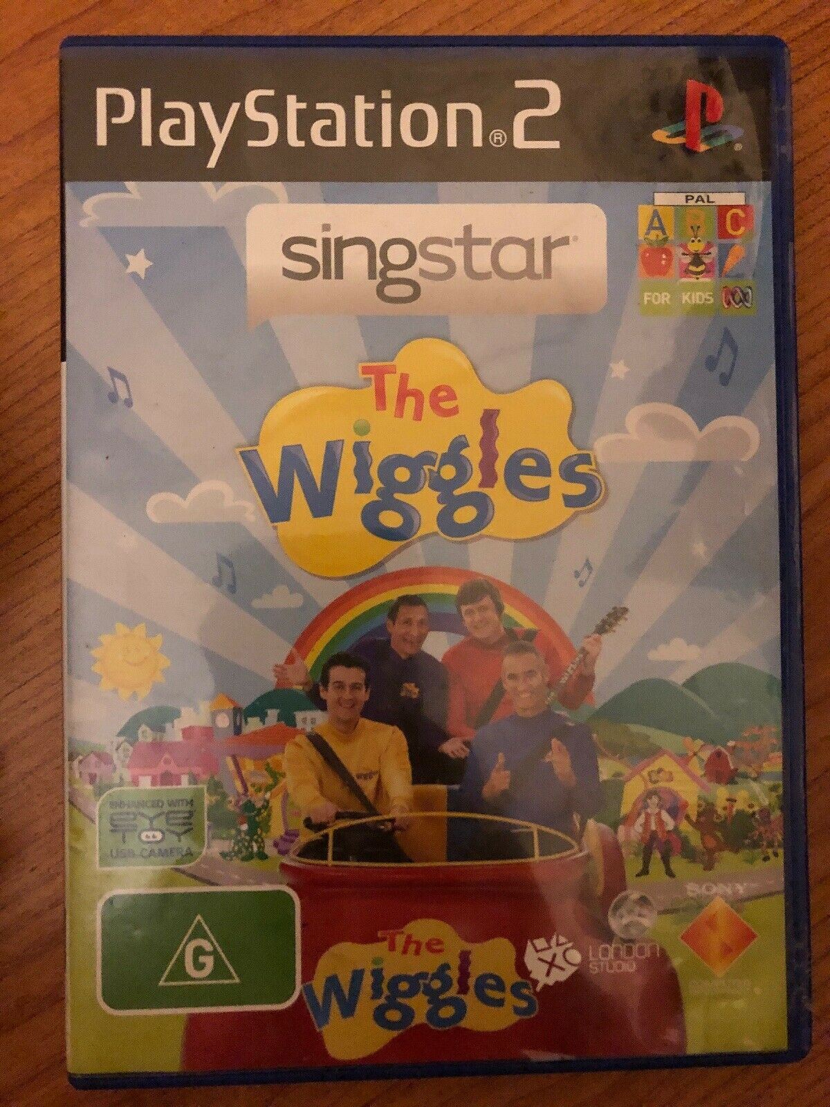 THE WIGGLES SingStar Karaoke  - Sony PS2  With 2x Genuine Microphones USB