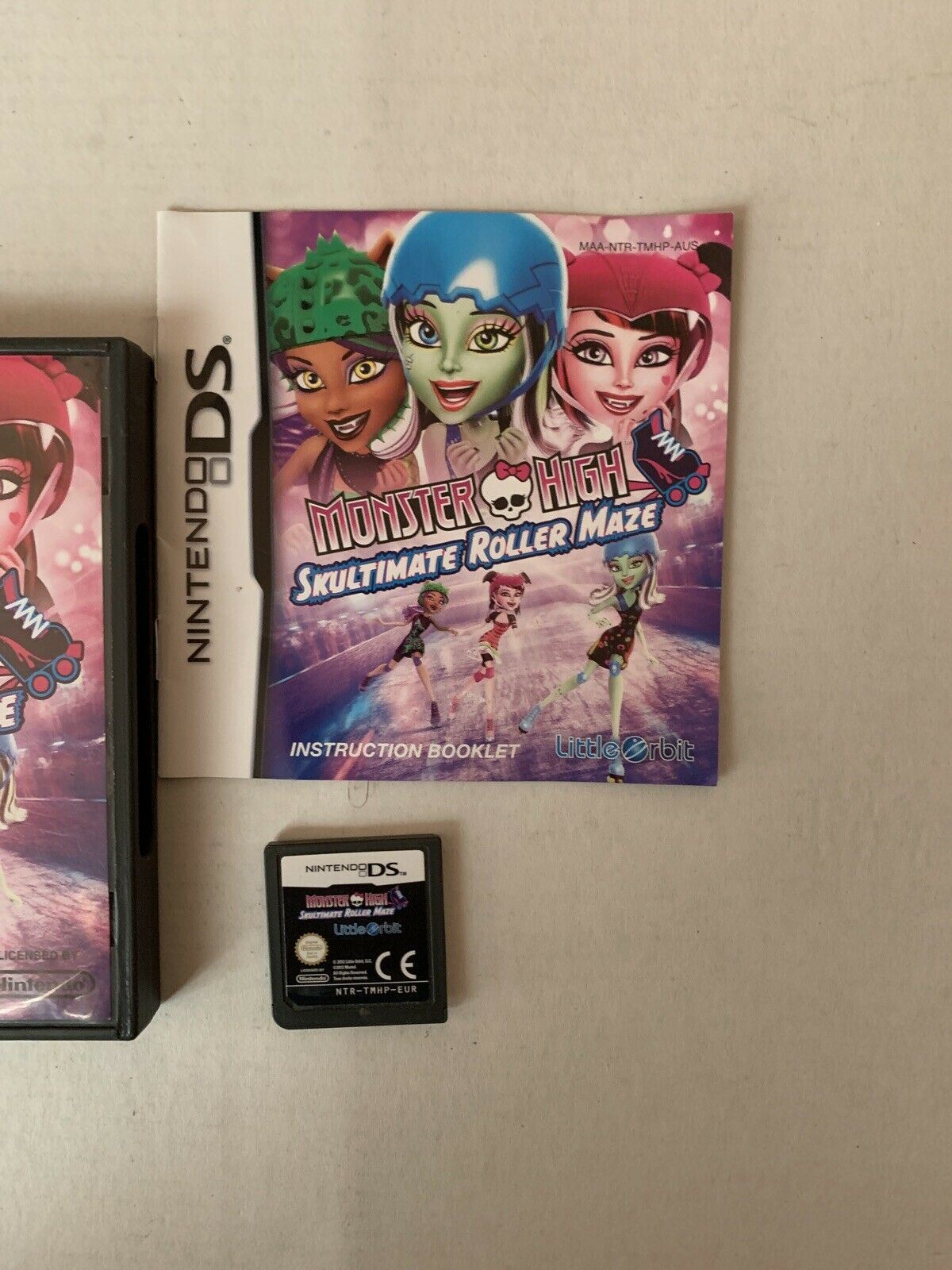 Monster High Skultimate Roller Maze - Nintendo DS Game With Manual