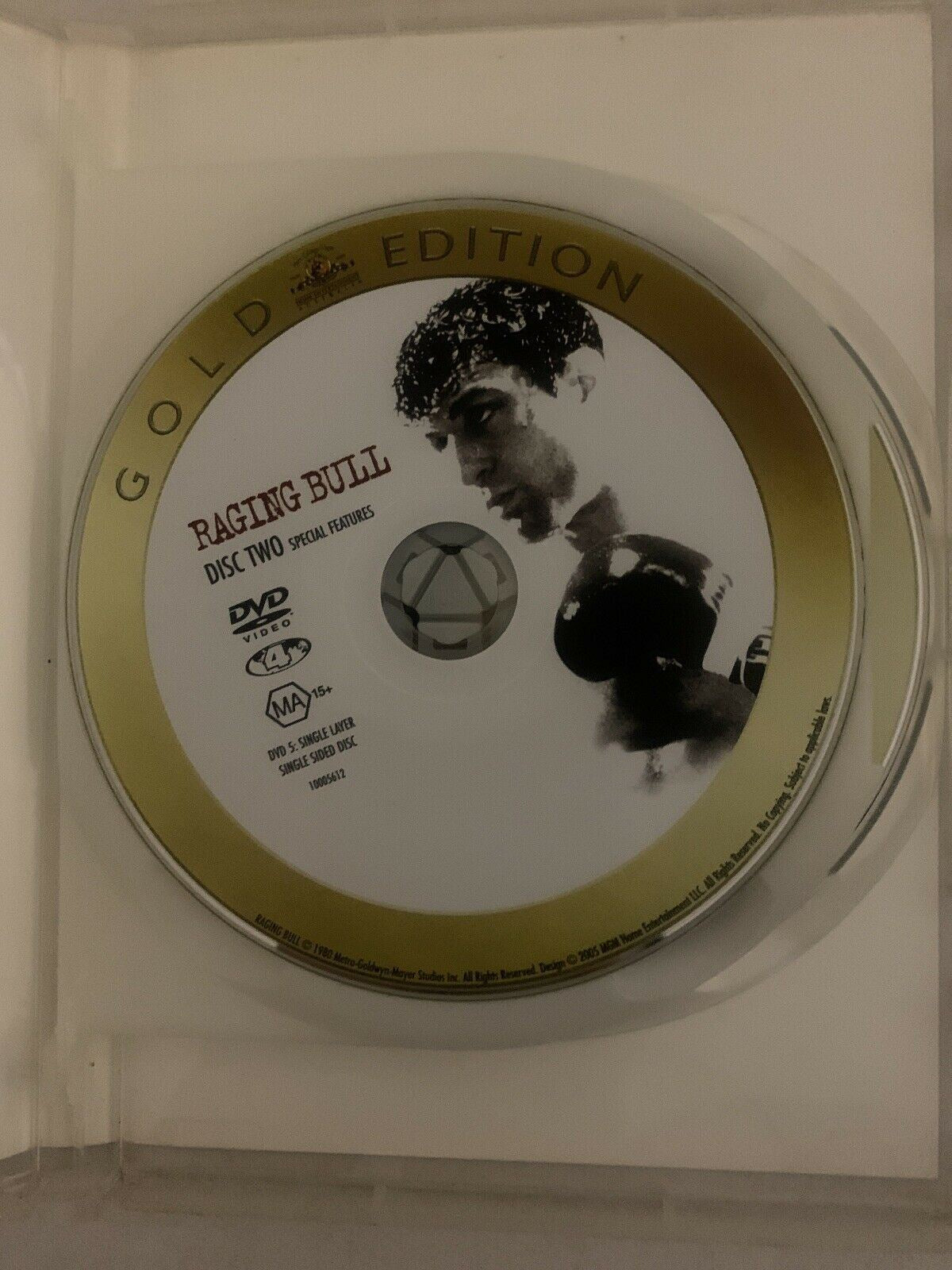 Raging Bull - Gold Edition (DVD, 1980)  Robert De Niro 2-Disc Movie & Documentary