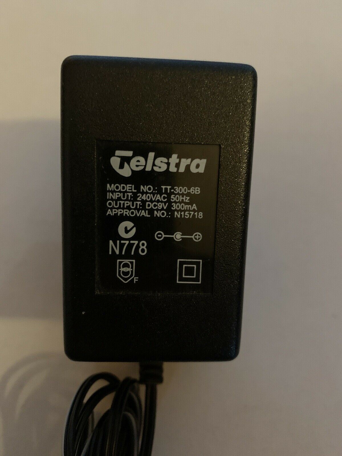 GENUINE Telstra TT-300-6B AC Adaptor 9v 300mA