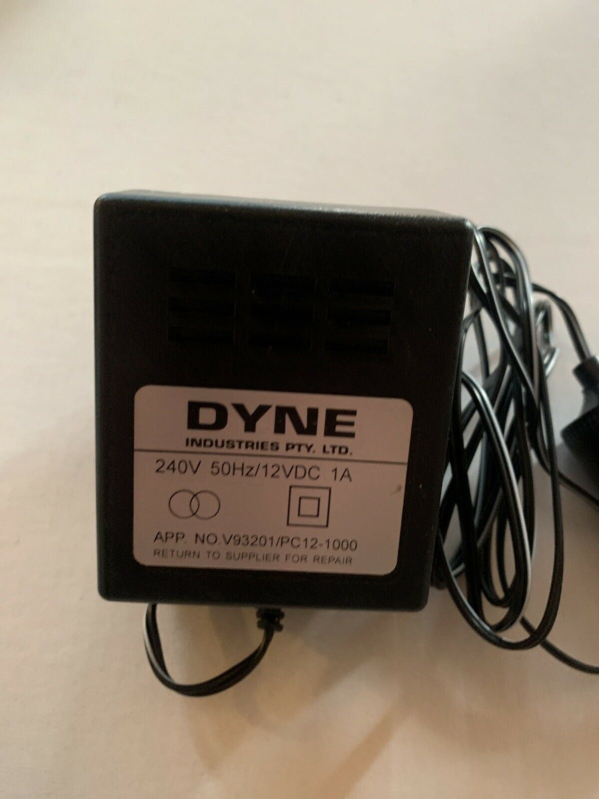 Dyne AC Adapter To 12V DC Cigarette Lighter