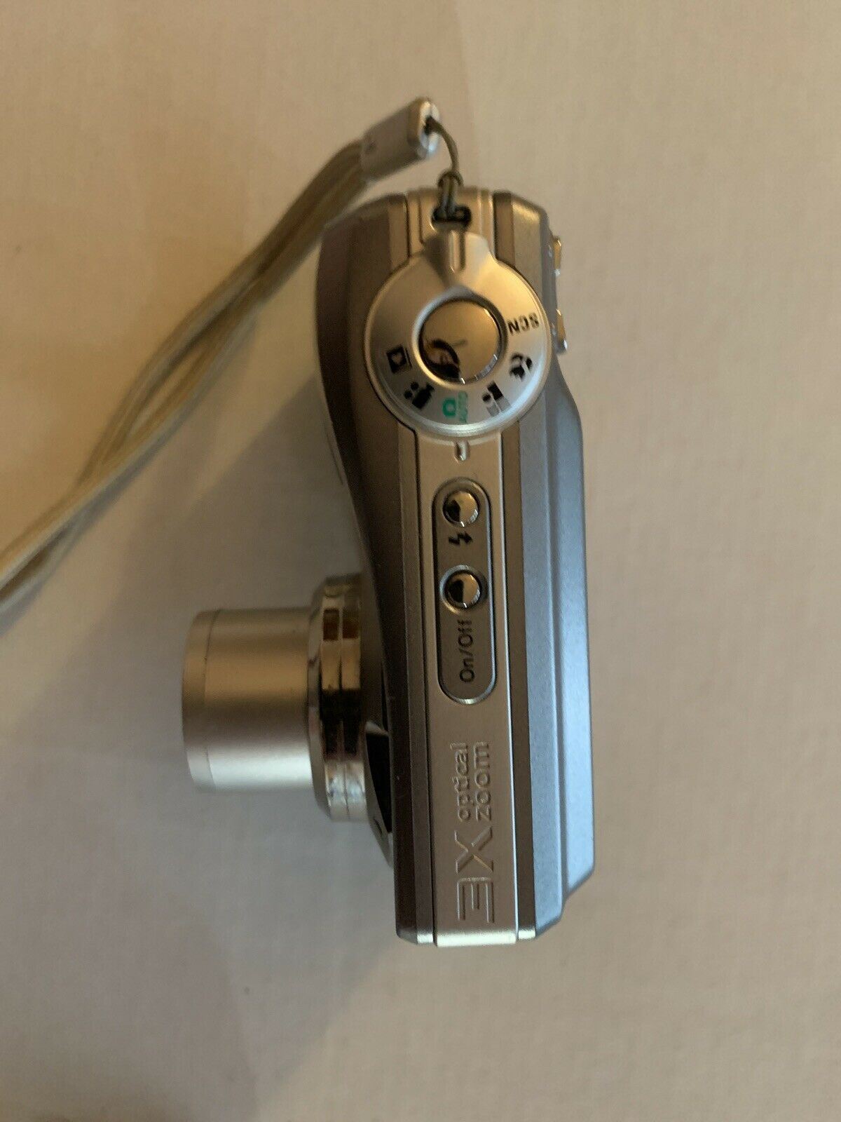 Kodak  EasyShare C813 8.2 MP Digital Camera