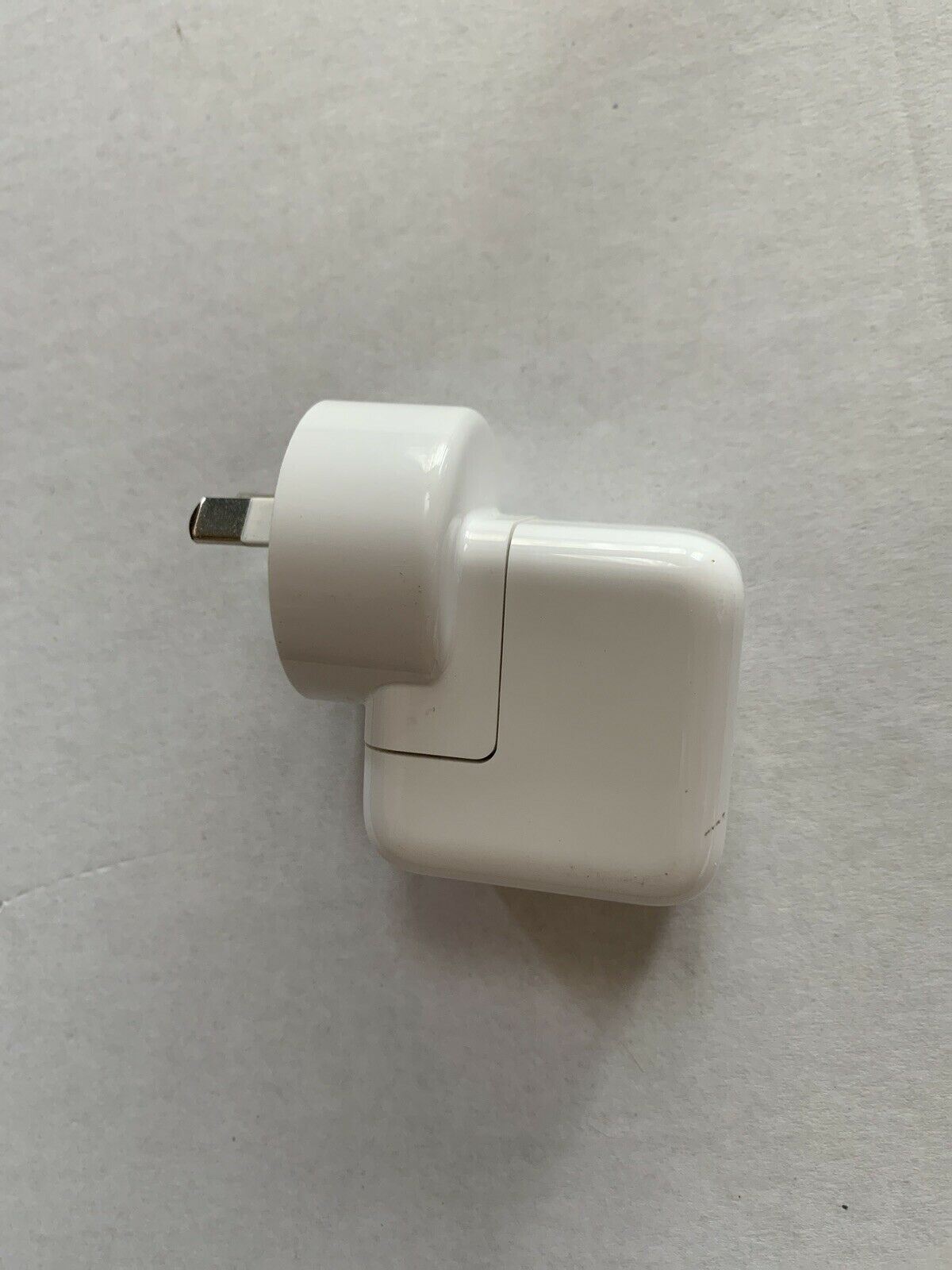Genuine Apple A1357 USB AC Adapter 10W