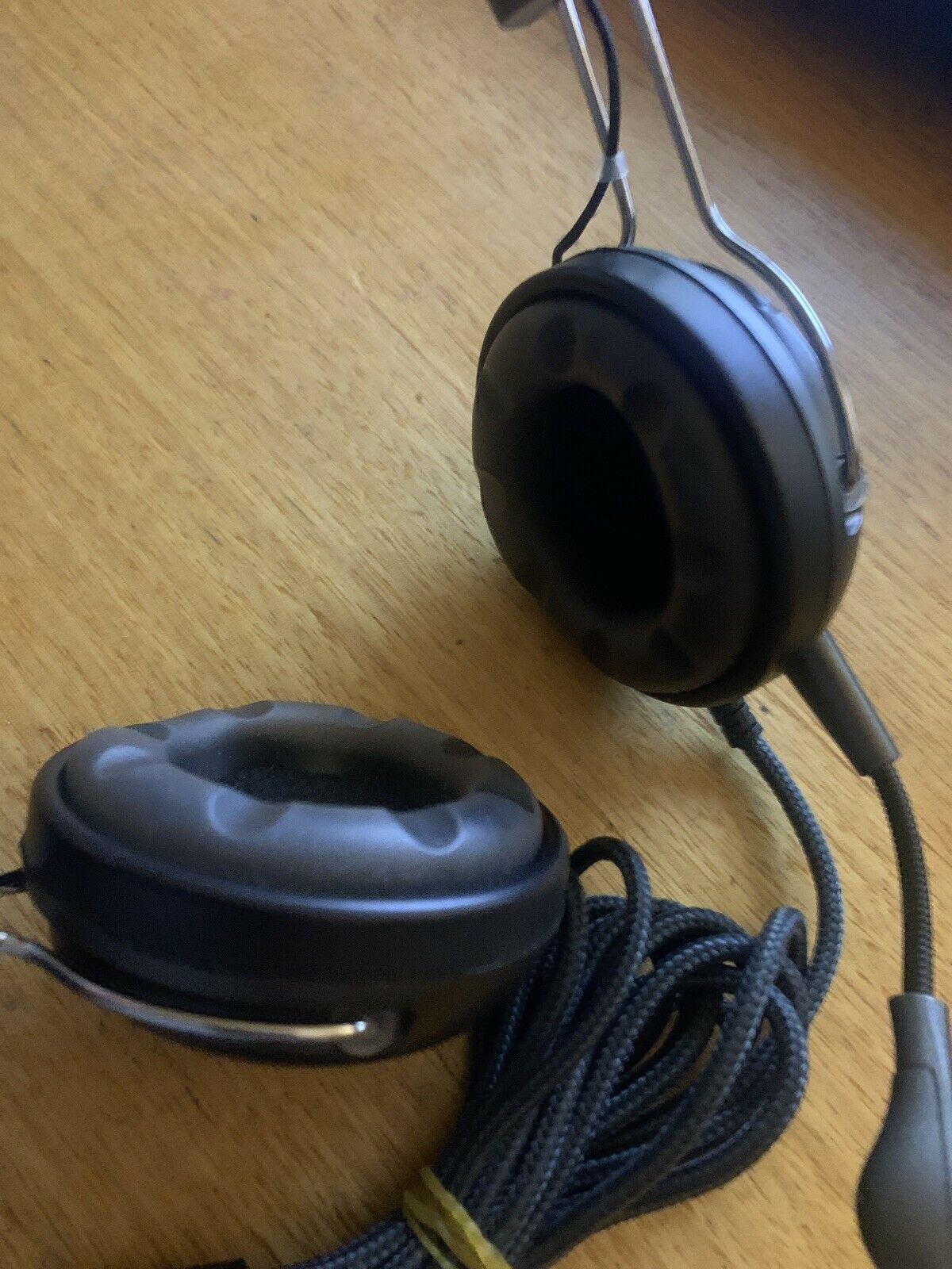 Sony MDR 668MV Headphones with Microphone Over the ear Microphone