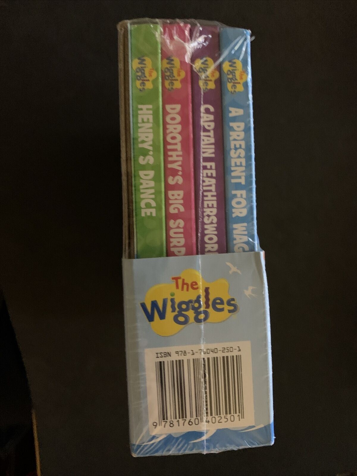 *New Sealed* Wiggles Fun with Wiggly Friends - Shaped 4 Board Books Slipcase