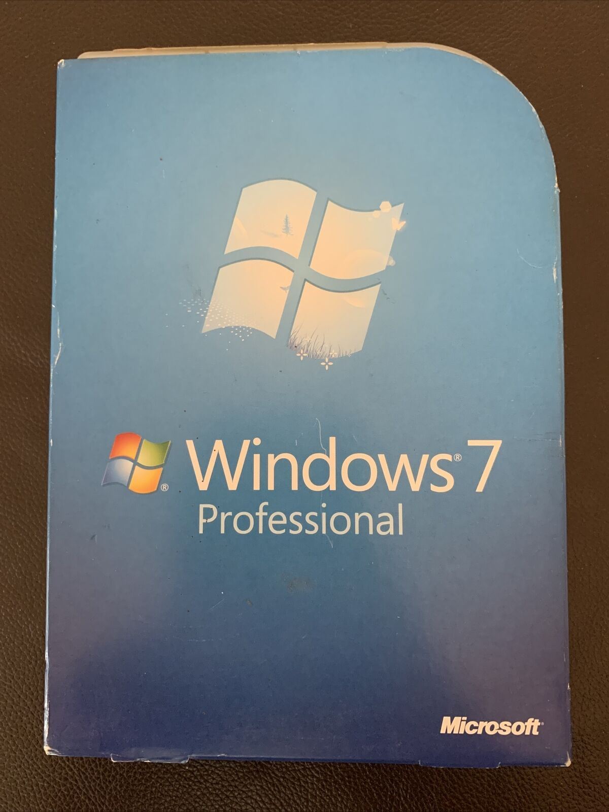 Windows 7 Professional PC DVDROM with Product Key