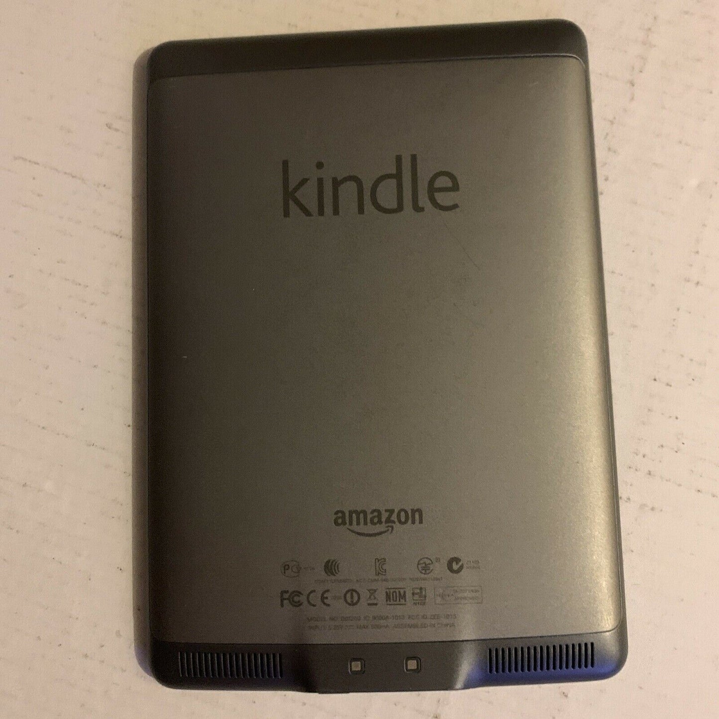 Amazon Kindle Touch, Wi-Fi, 6" E Ink Display Model D01200 4th Gen 4GB