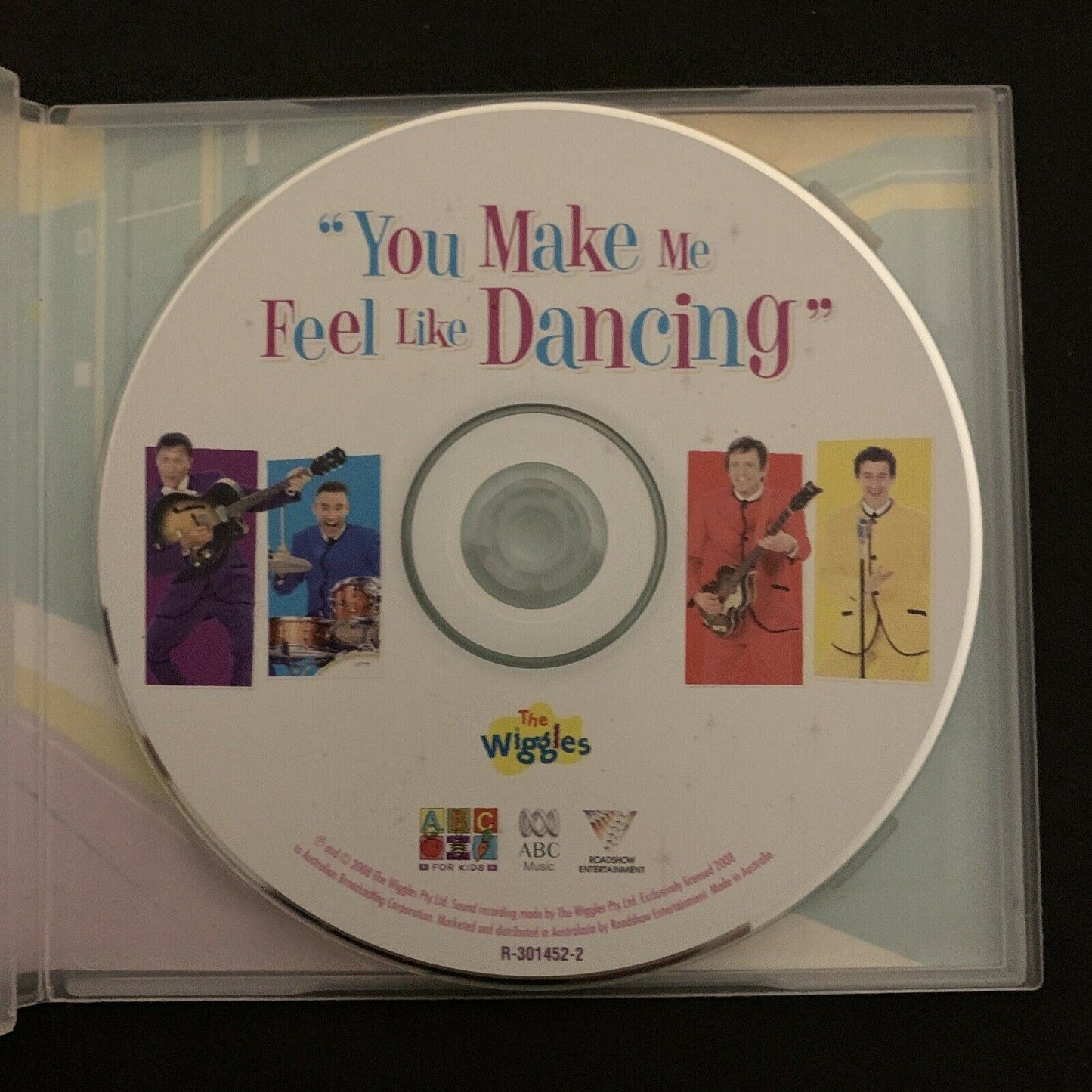 THE WIGGLES - You Make Me Feel Like Dancing CD - ABC For Kids