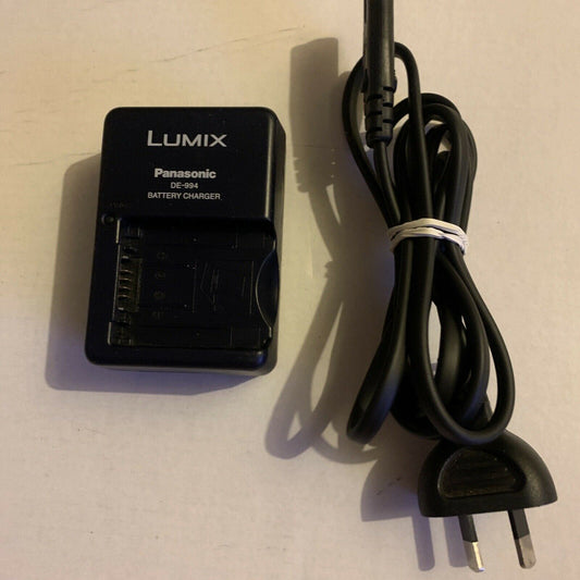 Genuine Panasonic Lumix DE-994 Battery Charger