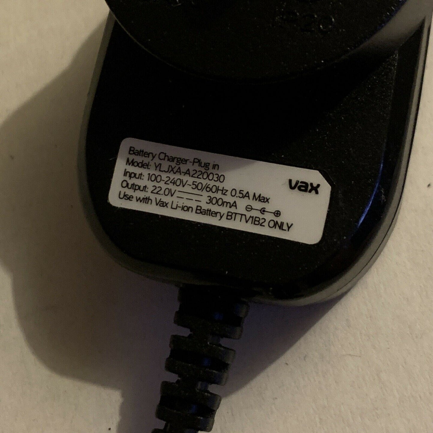 Genuine VAX YLJXA-A220030 Battery Charger Plug-In 22V 300mA For VAX VX58 Battery