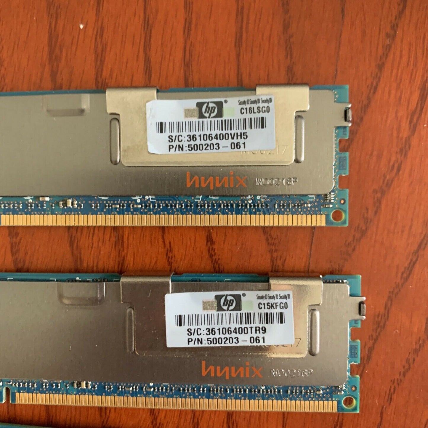 3x Hynix 4GB 2Rx4 PC3-10600R-9-10-E1 DDR3-1333Mhz CL9 Server Memory