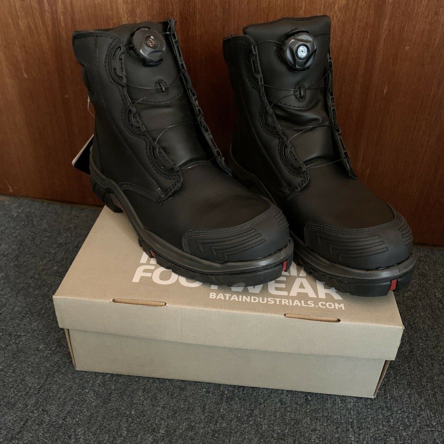 BATA Hero 551 Work Safety Boots, Boa Lacing System With Scuff Cap Size UK8 US9