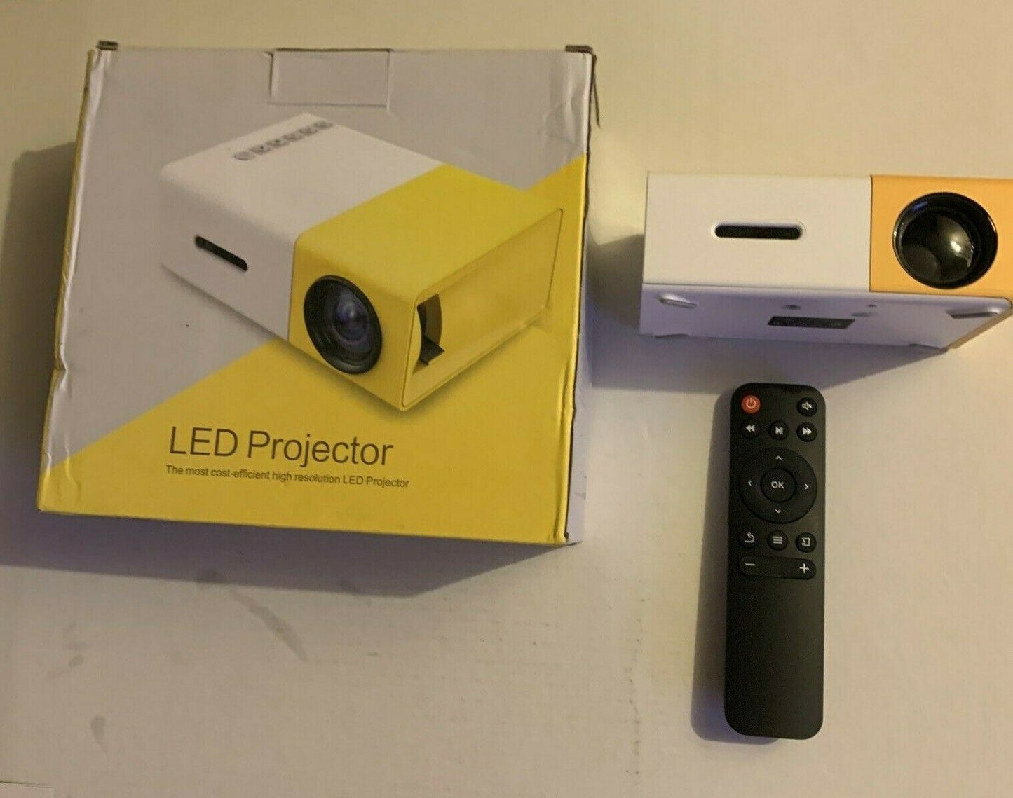 HDMI LED Projector With Remote