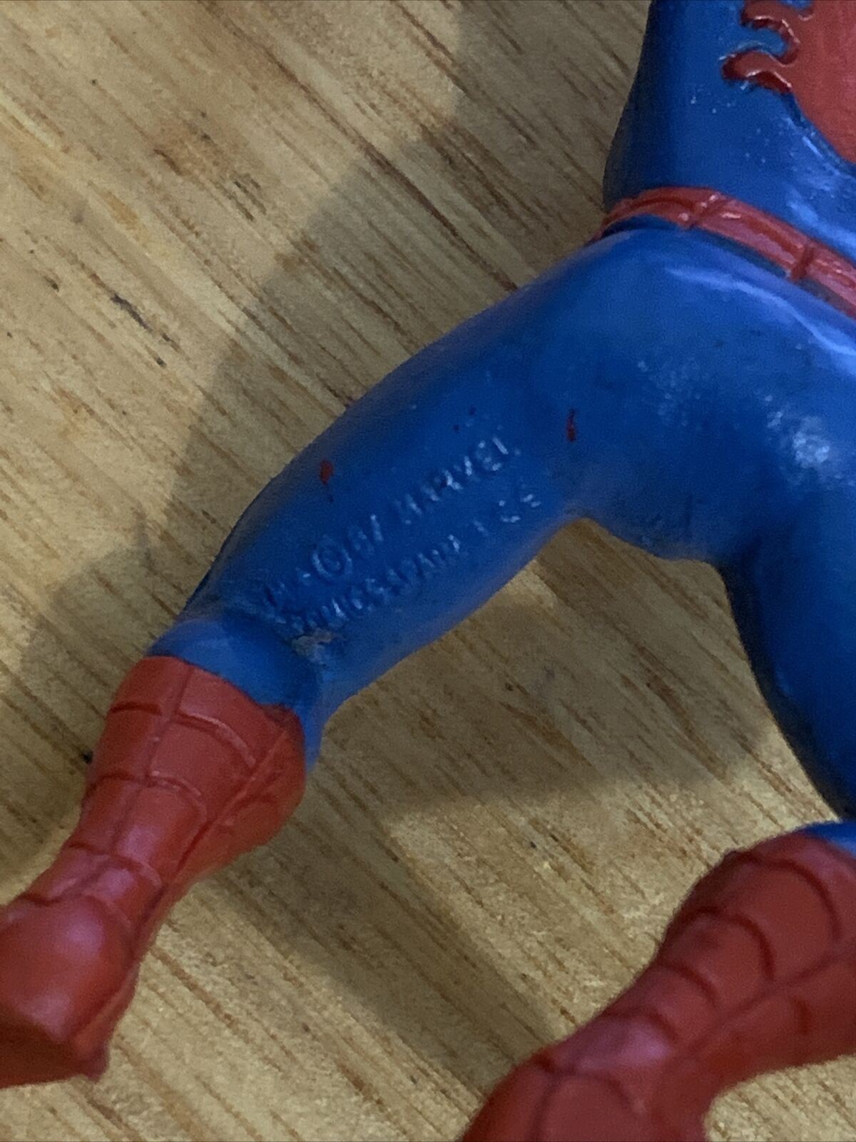 Genuine Spider-Man Keychain Figurine 1987
