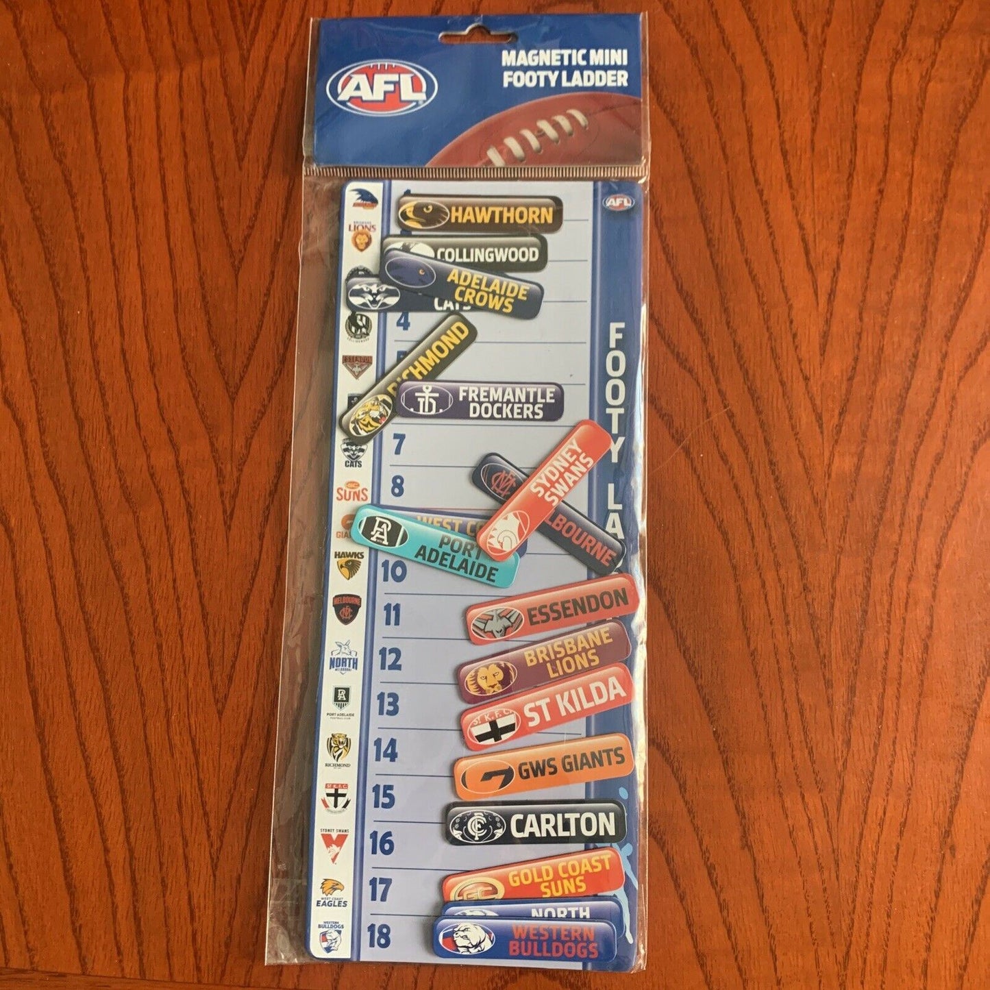 *New Sealed* Official AFL Footy Ladder Magnetic Mini