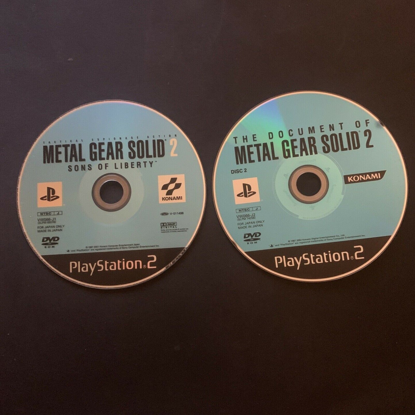 Metal Gear Solid 2: Sons Of Liberty - PS2 NTSC-J Japan Game w Documentary DVD