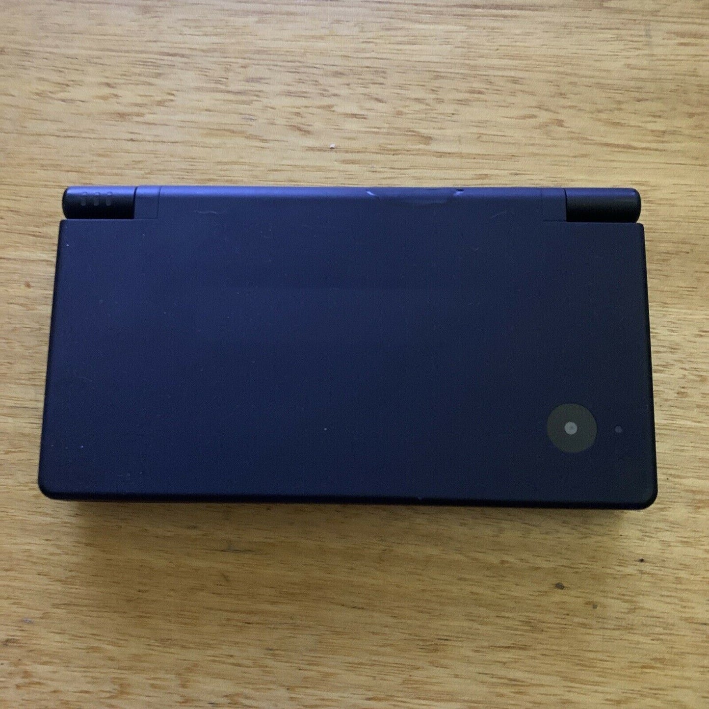 Nintendo DSi Handheld Console Black with Charger & Stylus