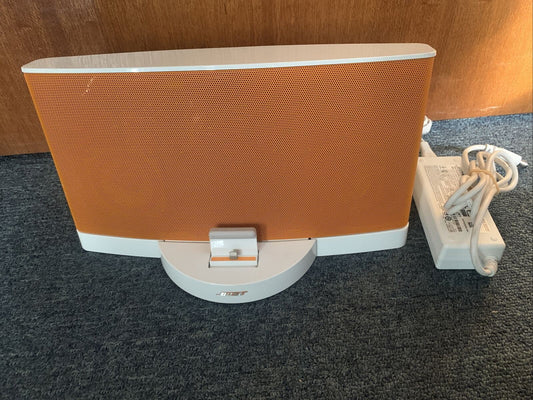 Bose Sound Dock Series III Digital Music System Black With iPhone Lightning Port